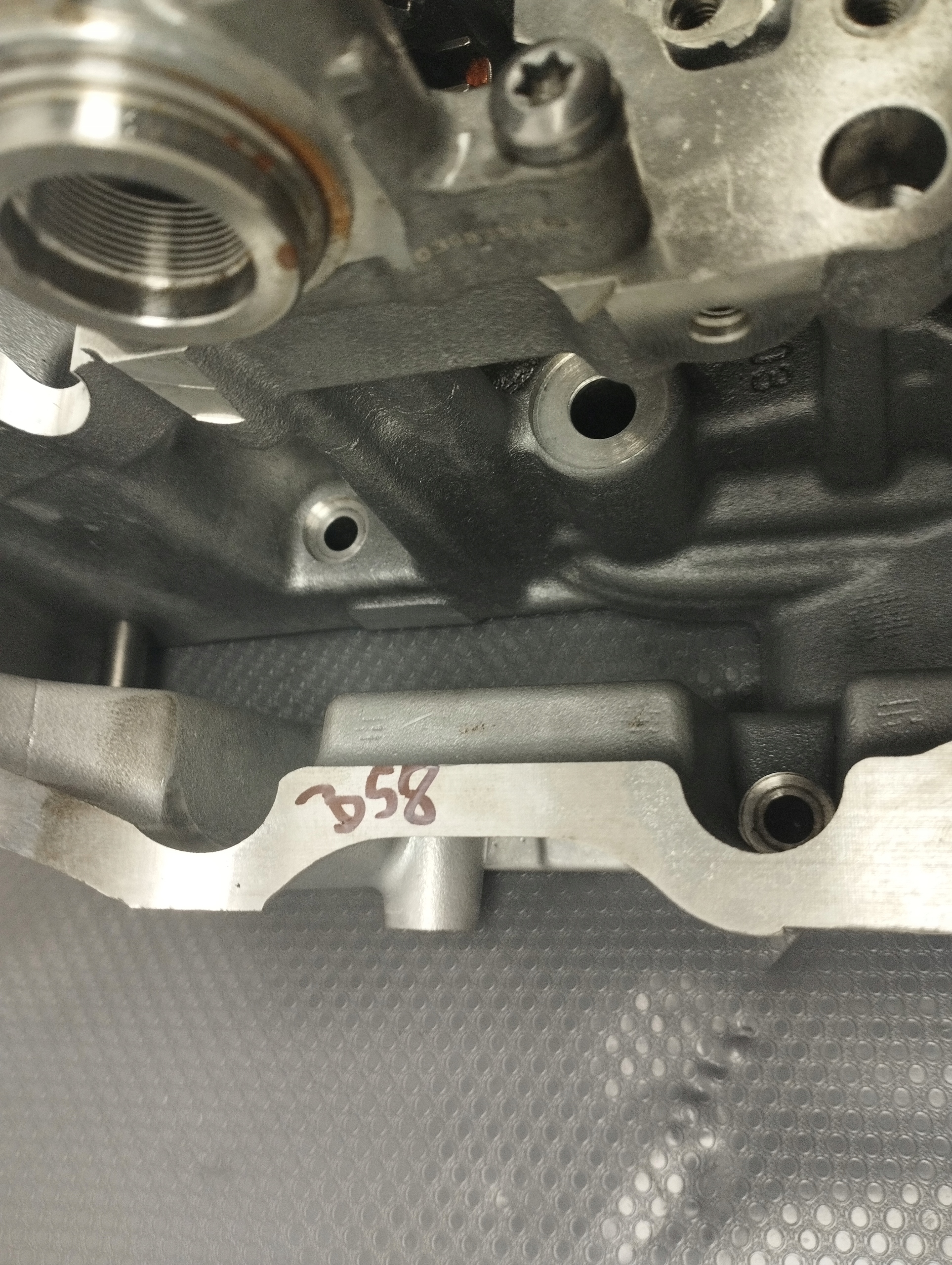 BMW F20 340I гбц, головка блока цилиндров валы B58B30A 7644266
