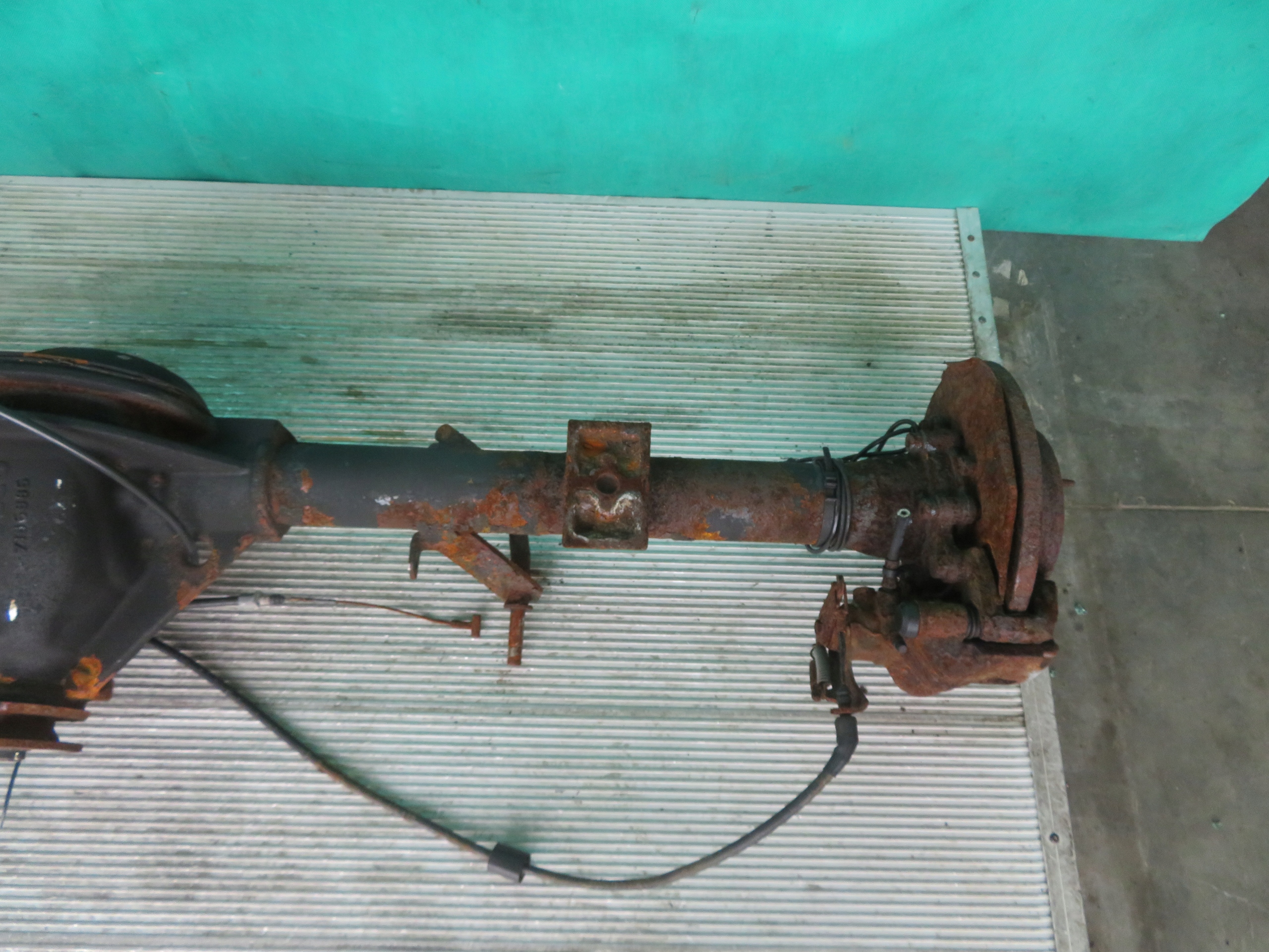 IVECO DAILY 13R differential diff rear part rear 12/47