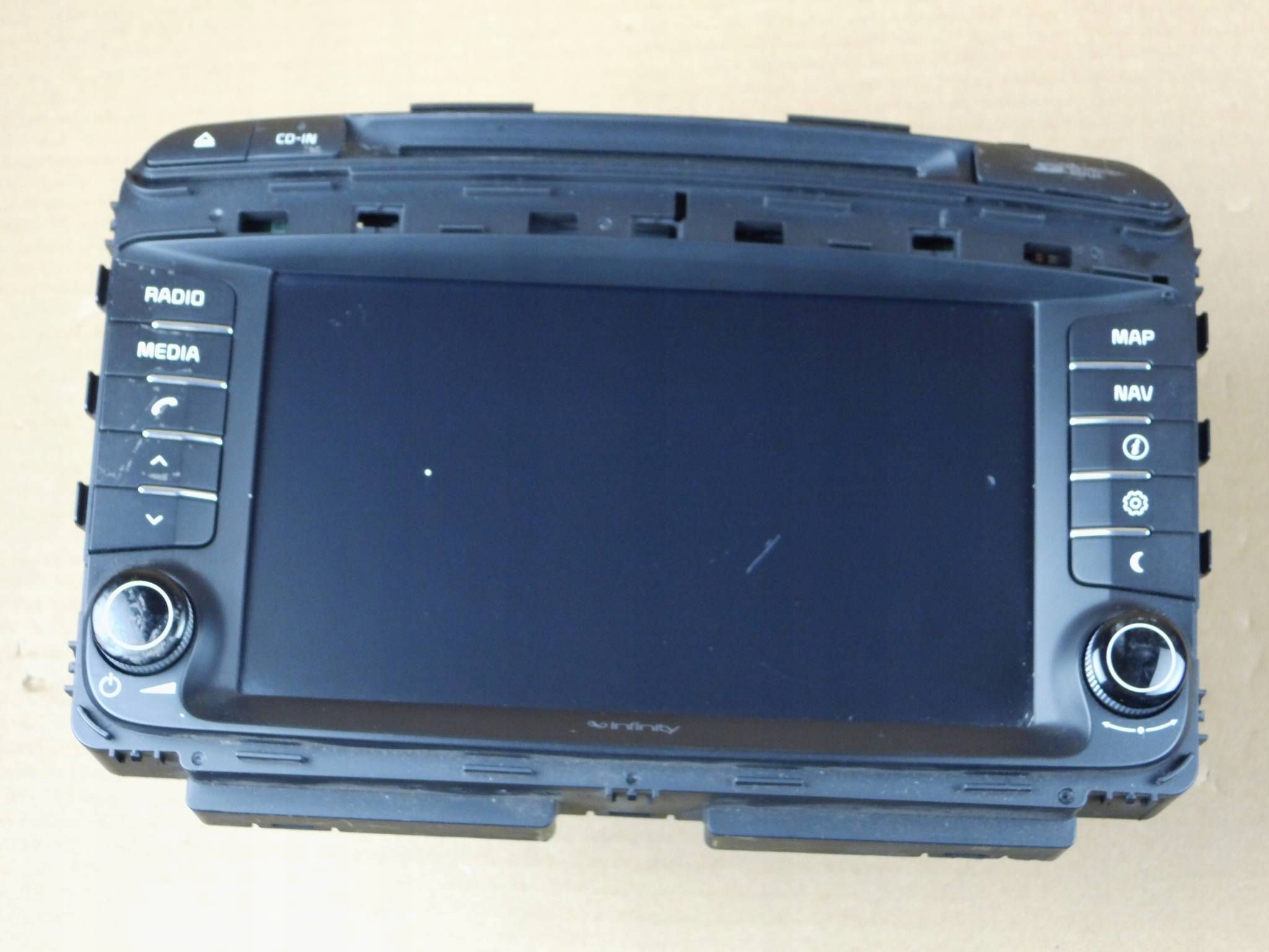 KIA Sorento III Navigation INFINITY 96560-C5105WK 96560C5105WK