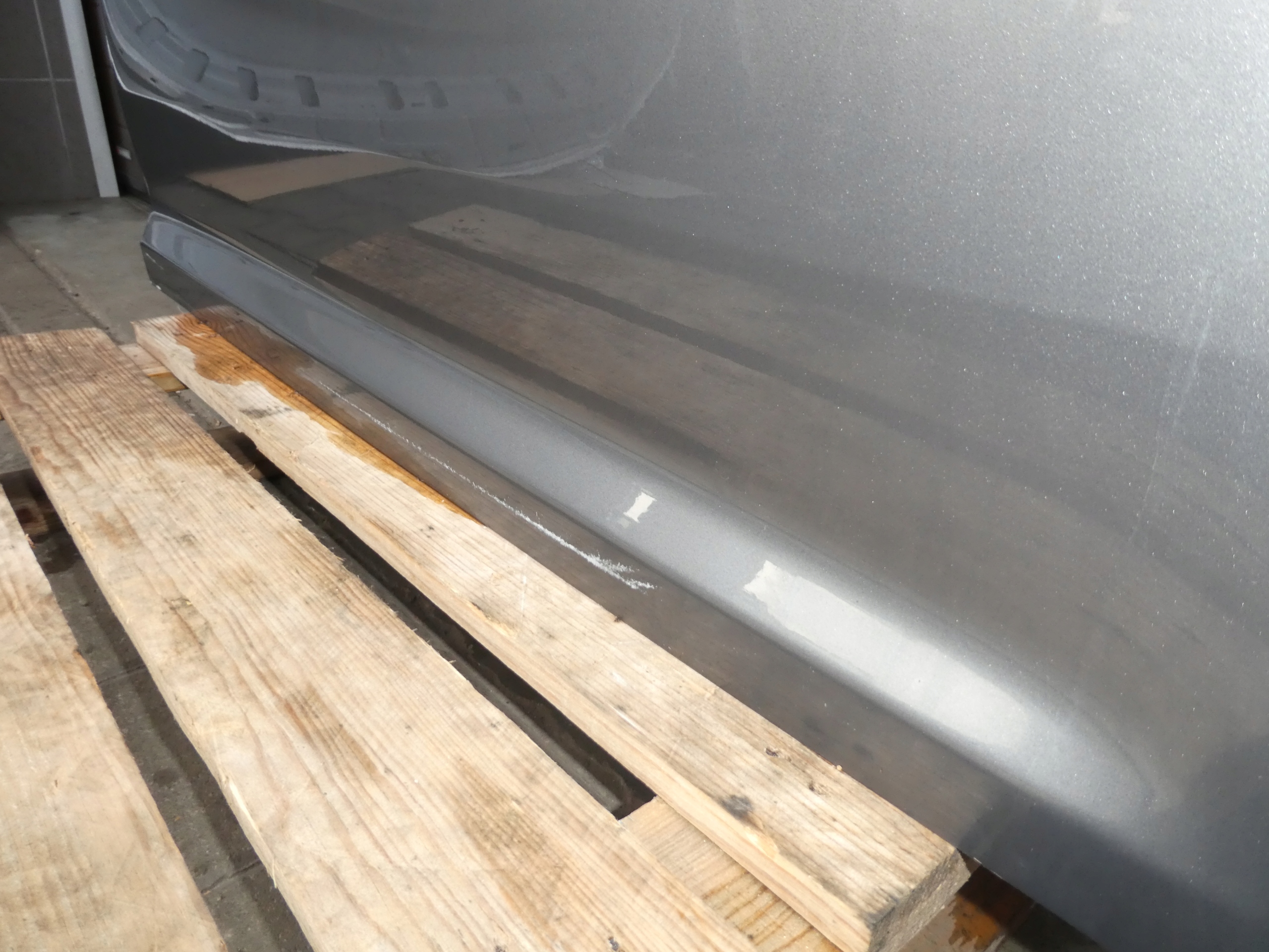 VW TOURAN LIFT front right door complete