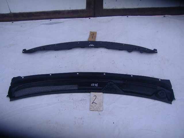 5069957 68102557 - JEEP CHEROKEE KL ОБЛИЦОВАН ПЛАСТИКОВЫМ ВЕРХНИМ ДНОМ