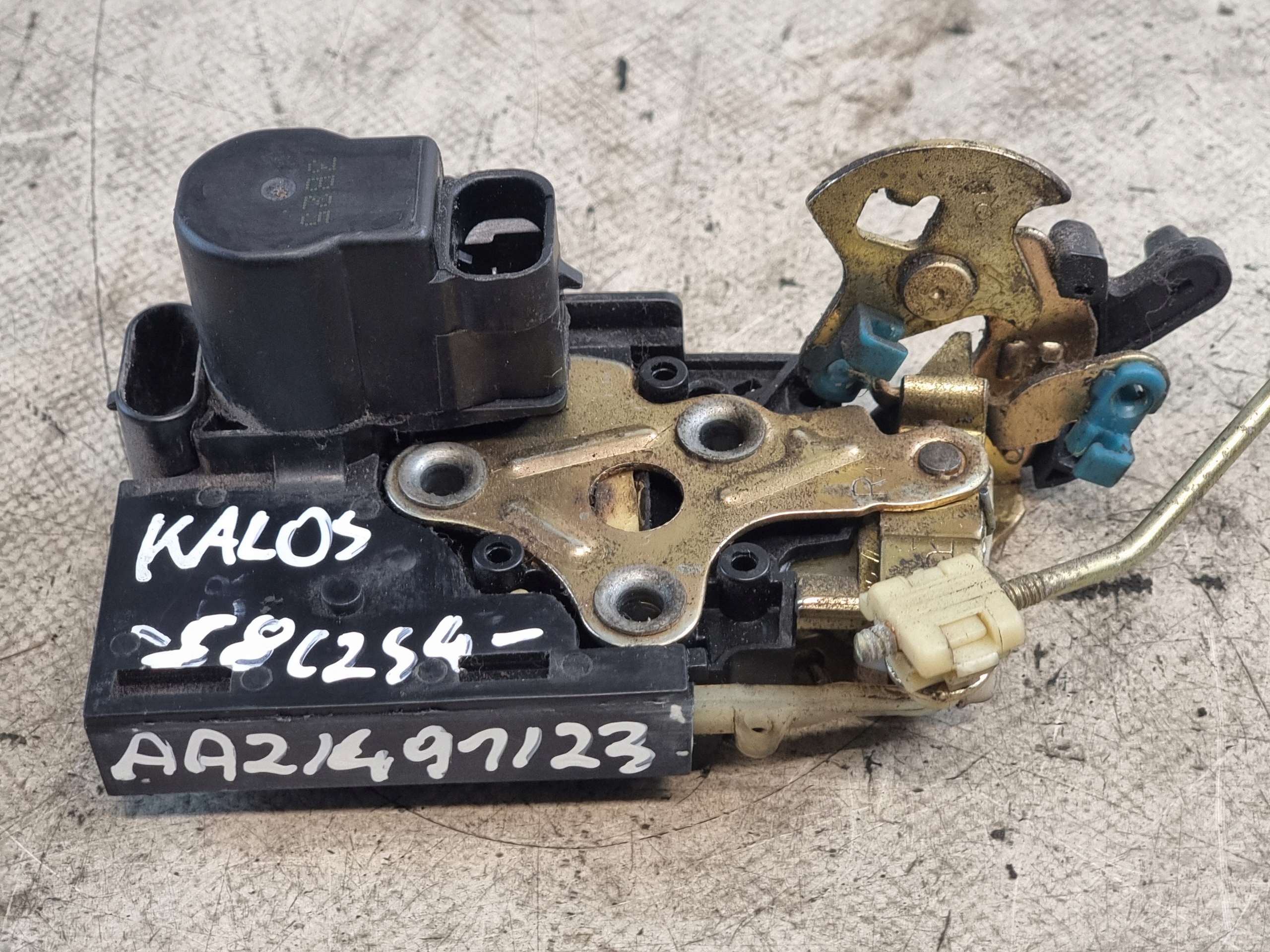 lock door right rear part DAEWOO KALOS 03r