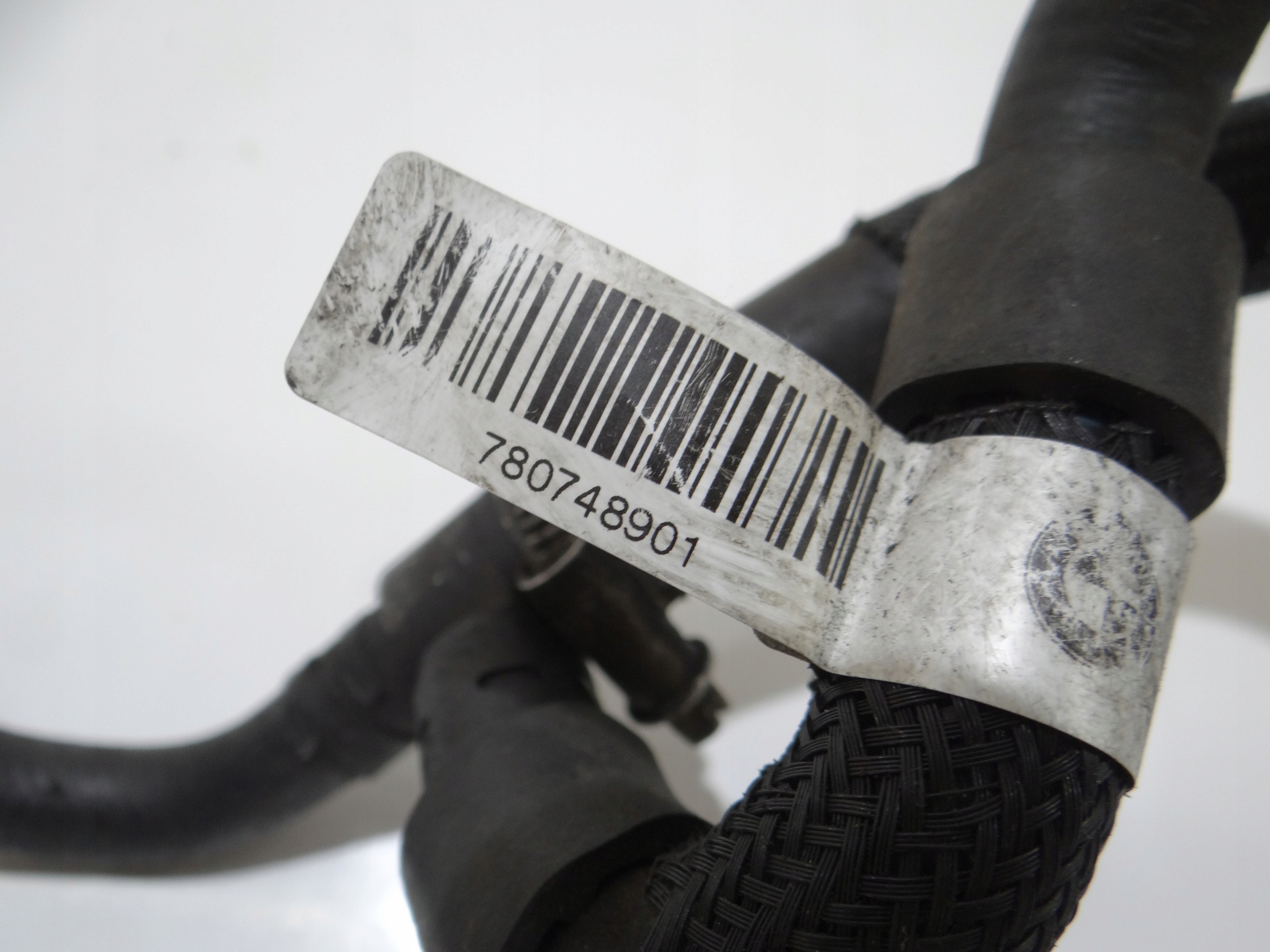 prijenos crijevo goriva BMW E60 E61 N47 7807489 (20210678)