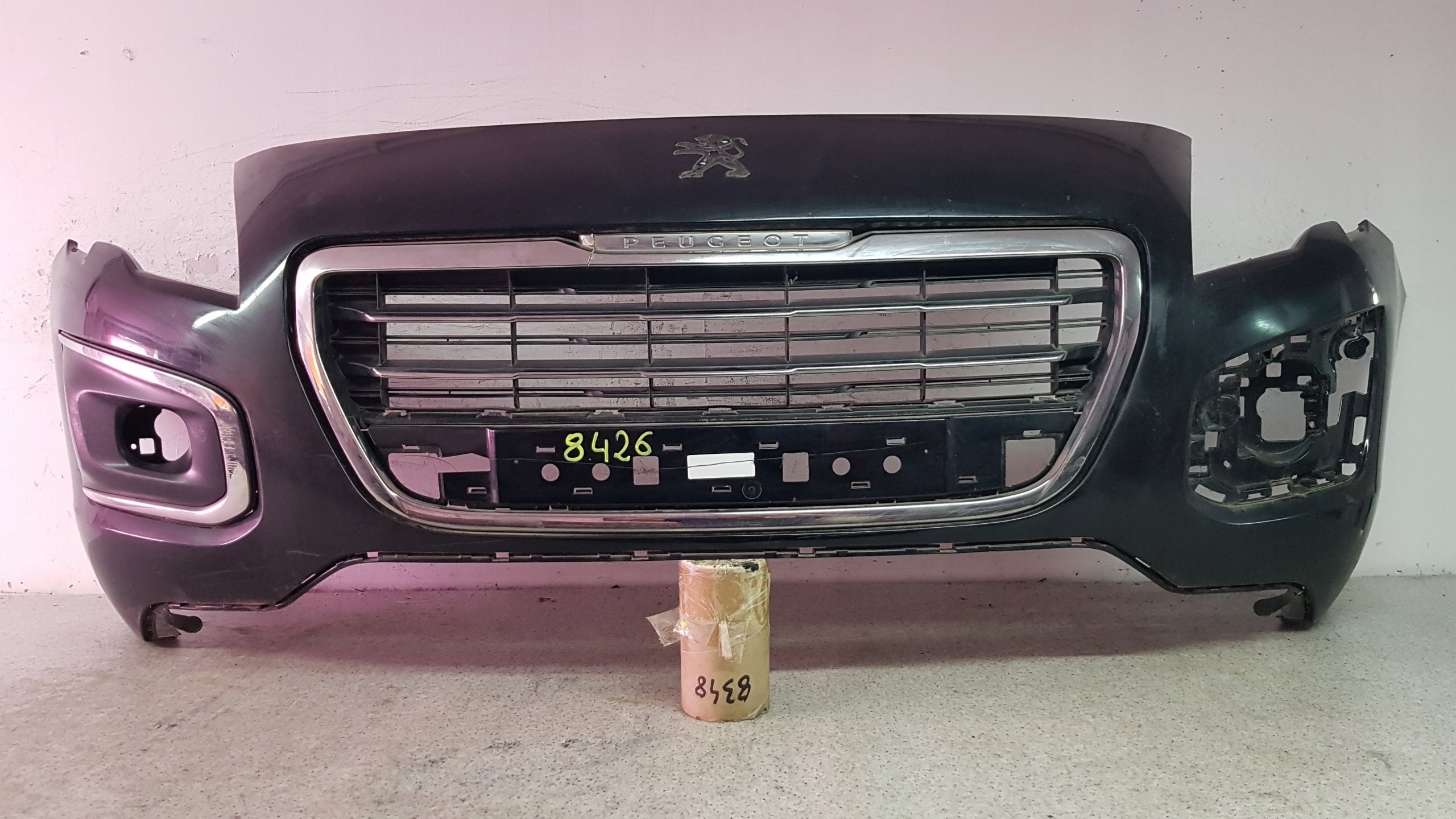 PEUGEOT 3008 LIFT 2012 - bumper front 8426