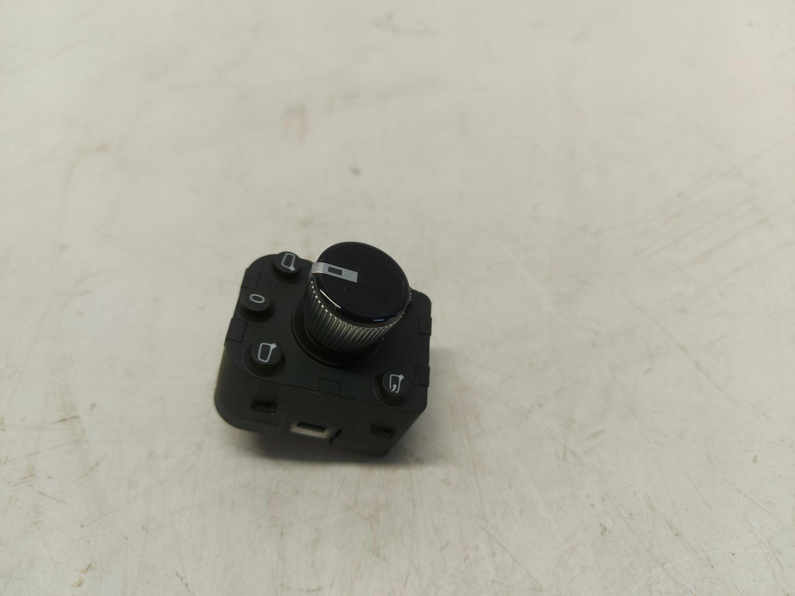 Audi Q4 40 E-TRON mirror control switch control 89a861691