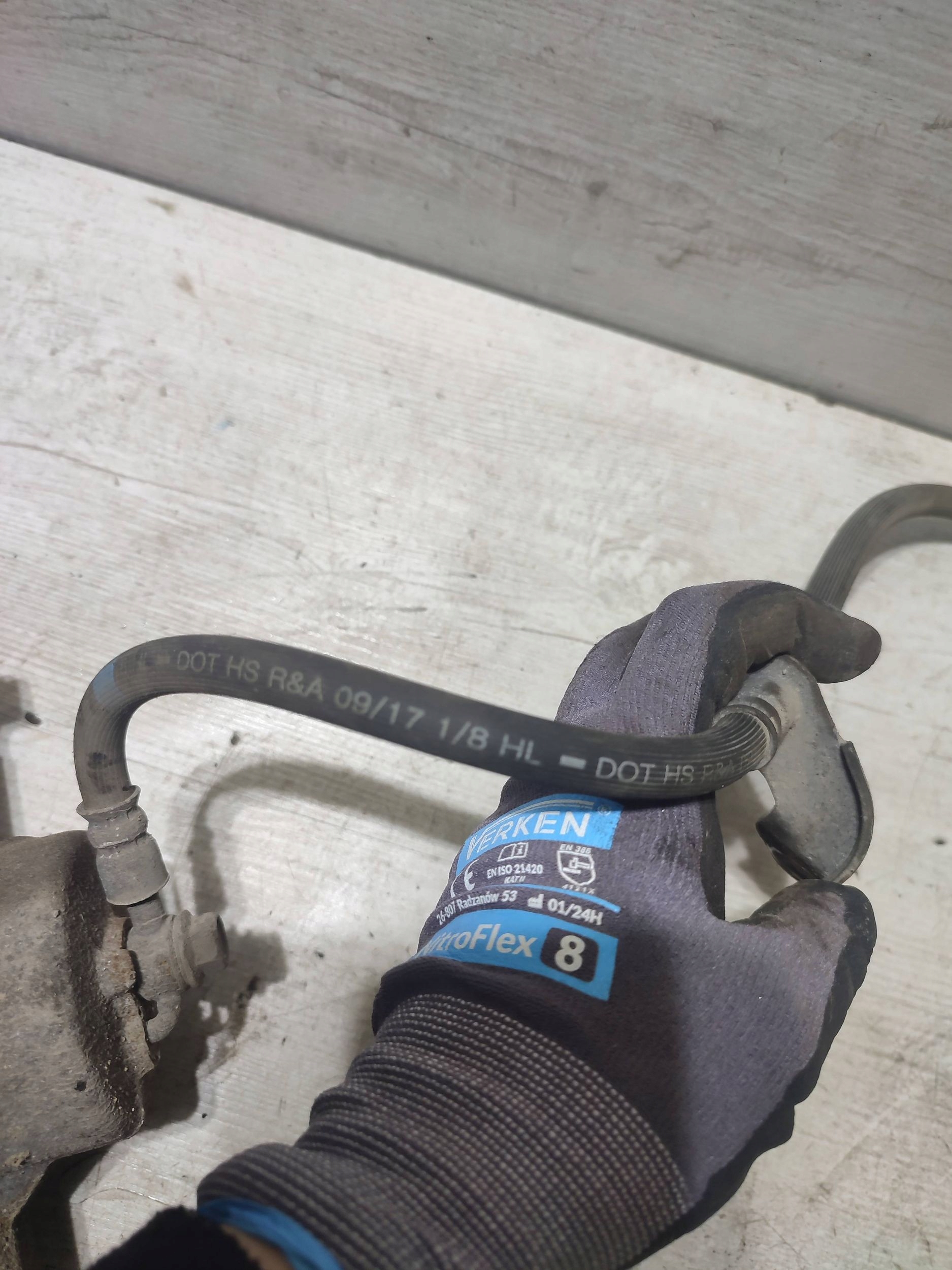 Hyundai Kona and 2018 front side left caliper