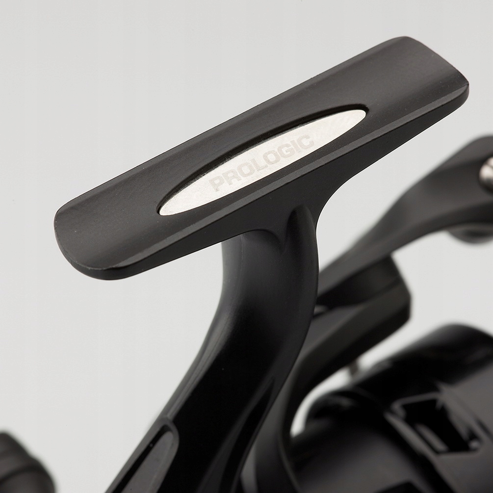 Kołowrotek Prologic C-Series 3000 BF Model C-series 3000 BF