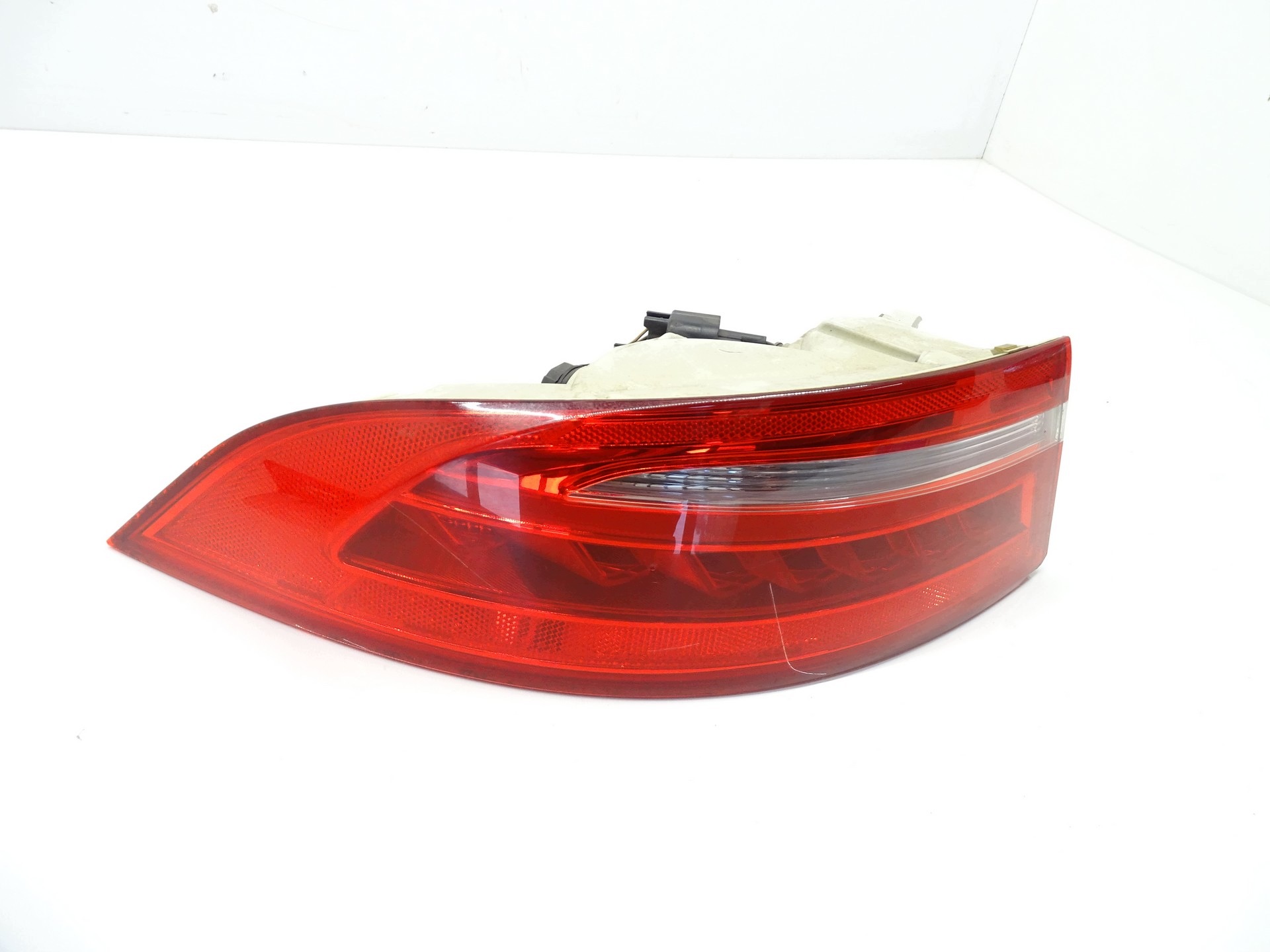 light left rear part left rear JAGUAR XE X760