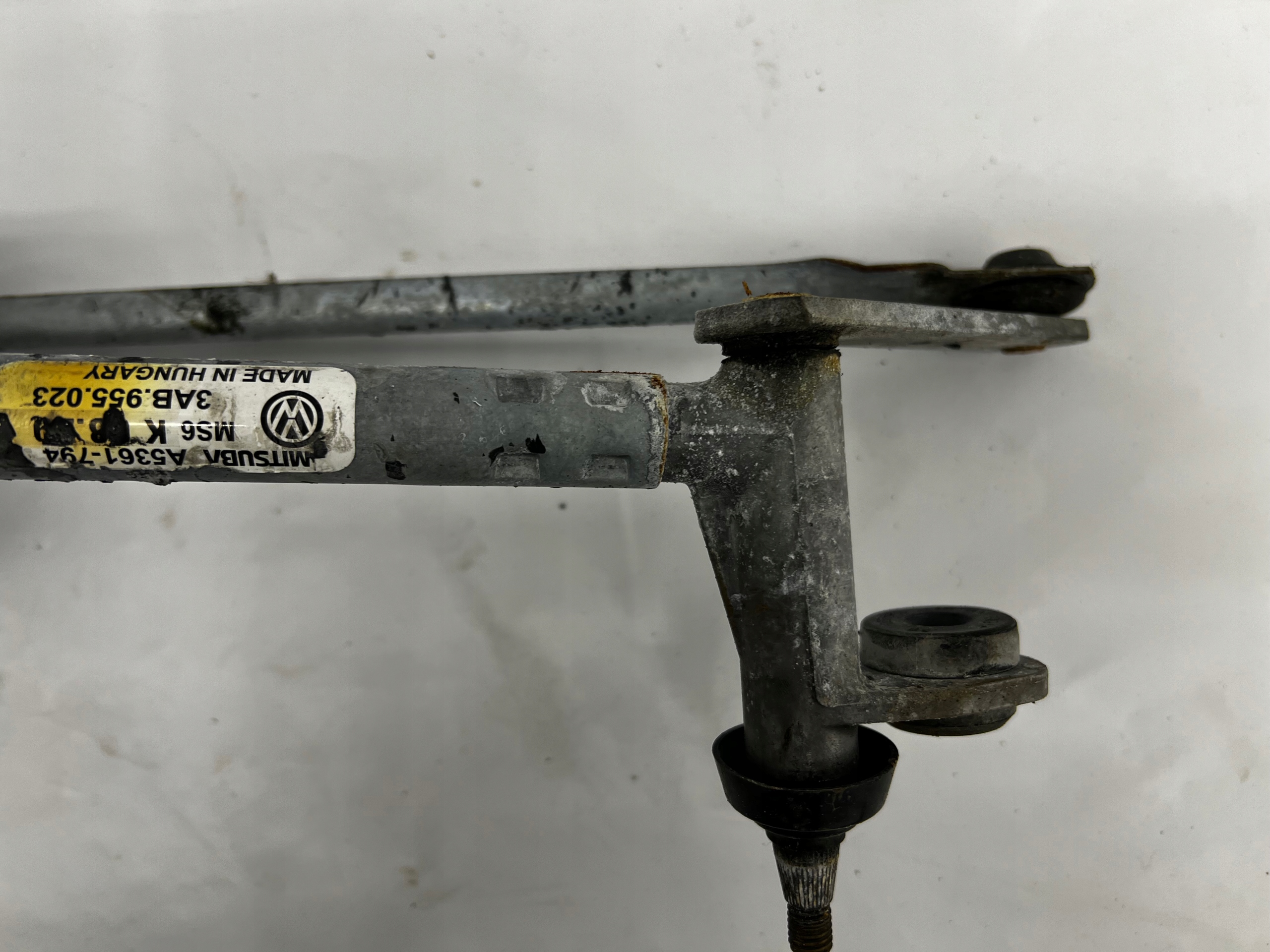 Wischergestänge Volkswagen VW Passat B7 3AB 3AB955023