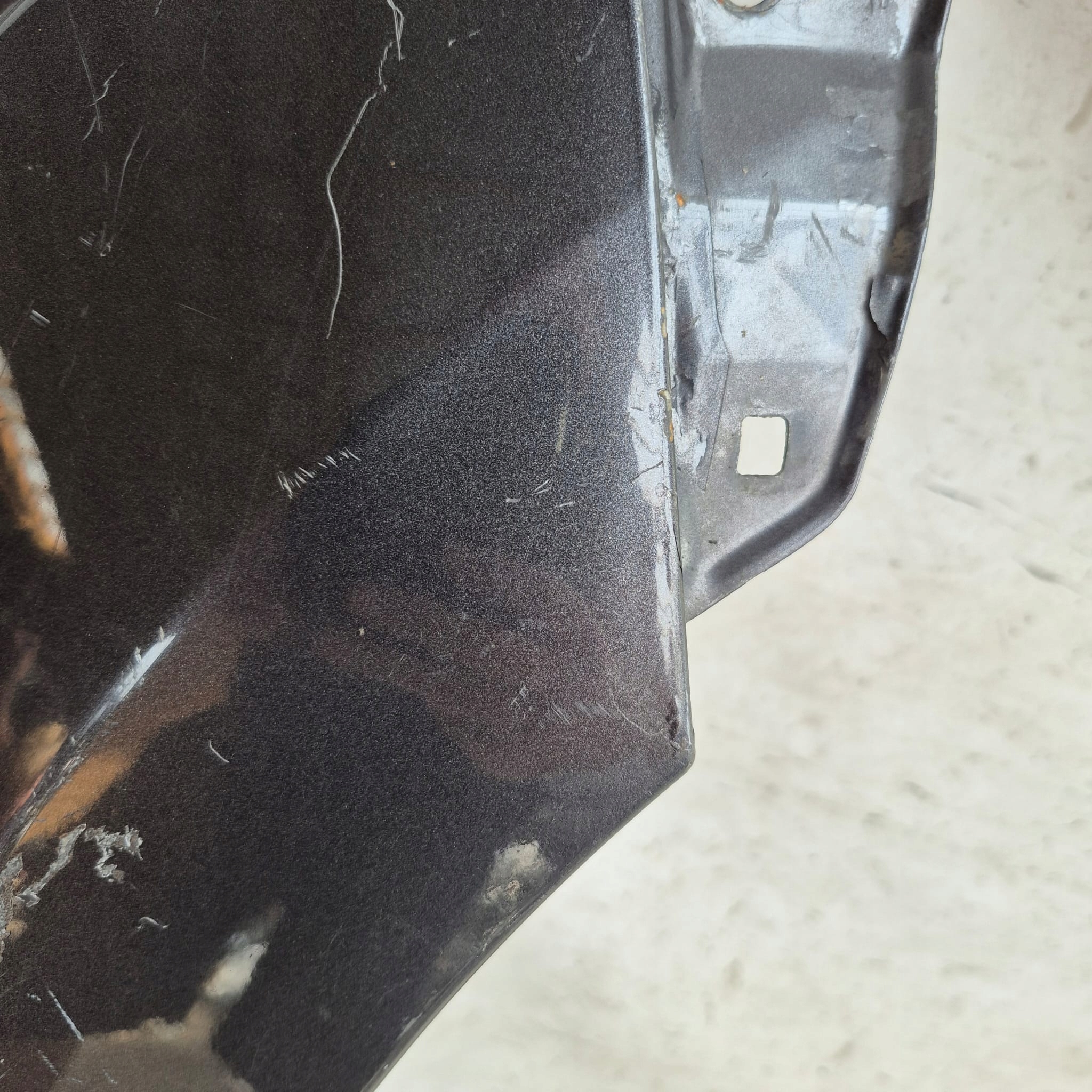 TOYOTA AURIS and 1 06-09 fender right front front