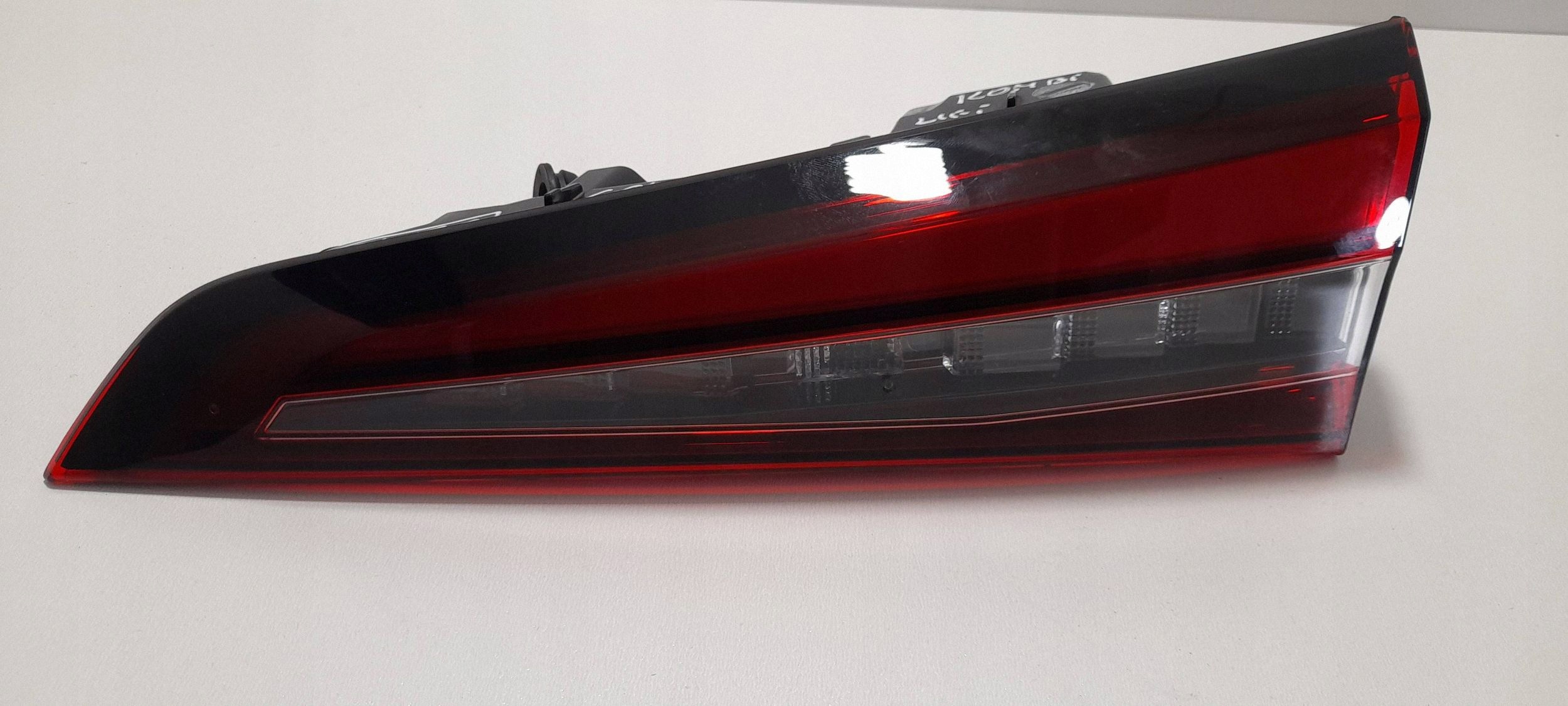 Toyota Corolla E21 Kombi lift light rear right 02534 (R478)