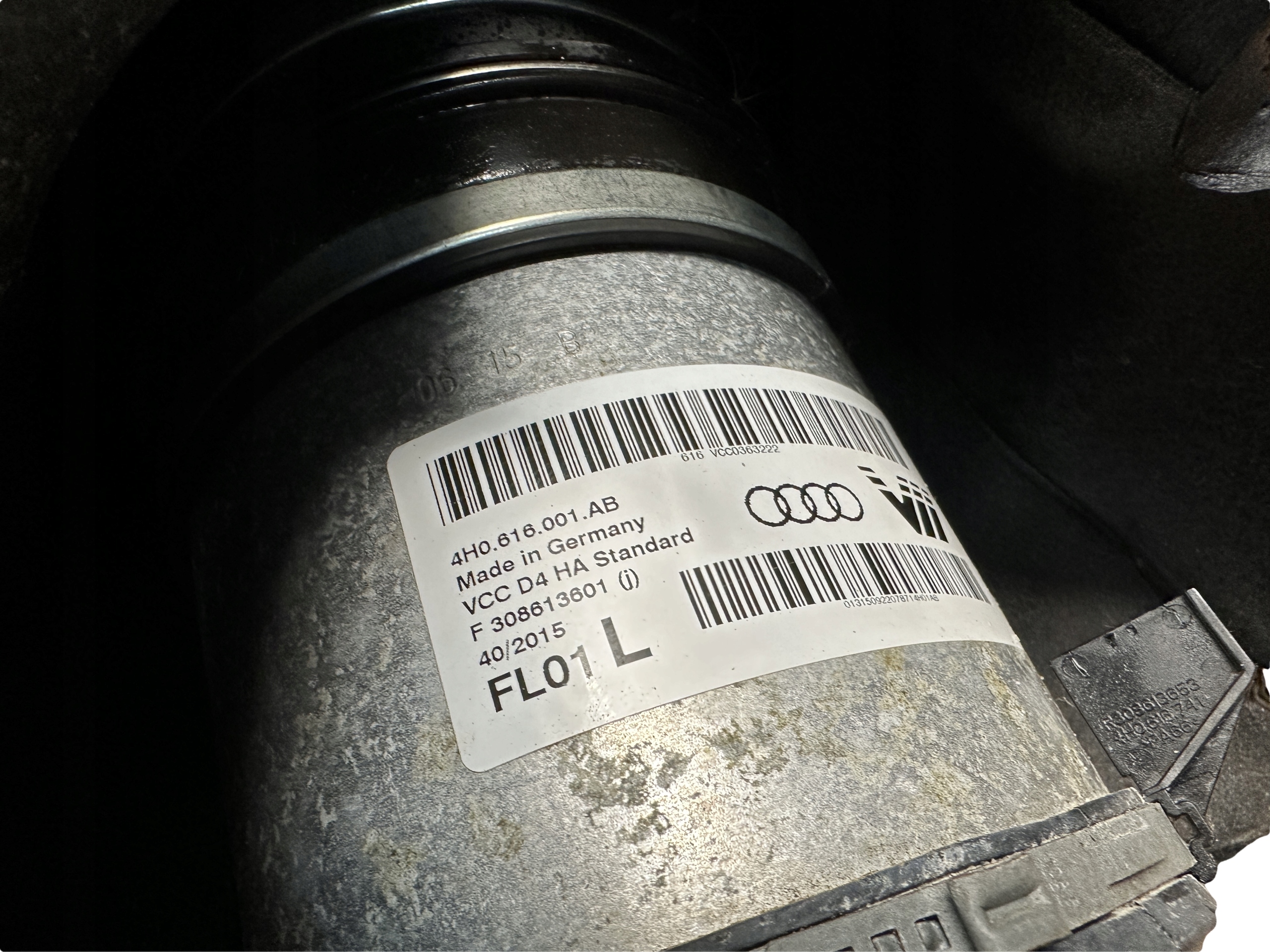 AUDI A8 4H D4 shock absorber left rear part 4H0616001AB