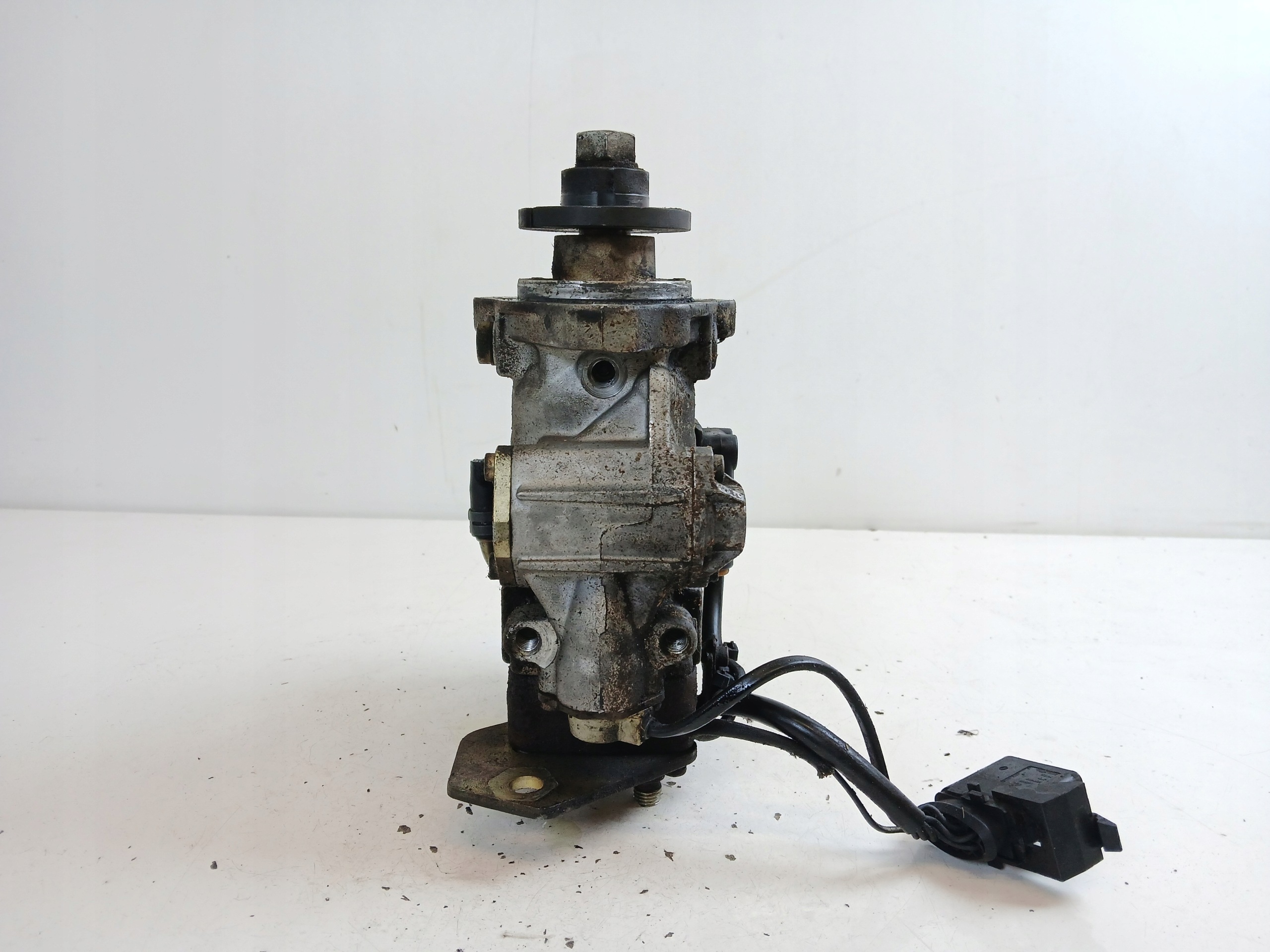 VW GOLF IV BORA 1.9 TDI injection pump 038130107D