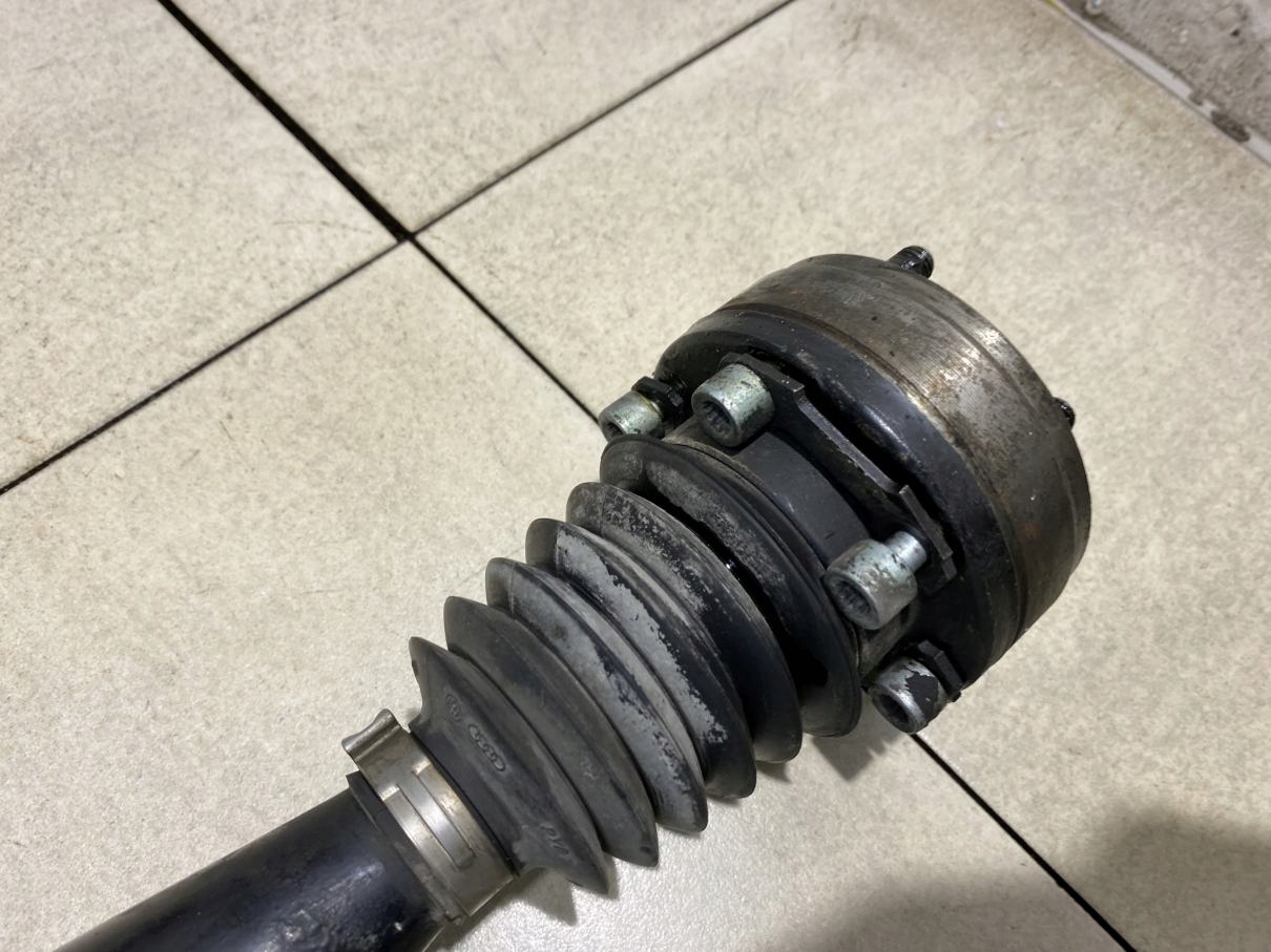 Semiasse Destro lunga SKODA FABIA e 1.4