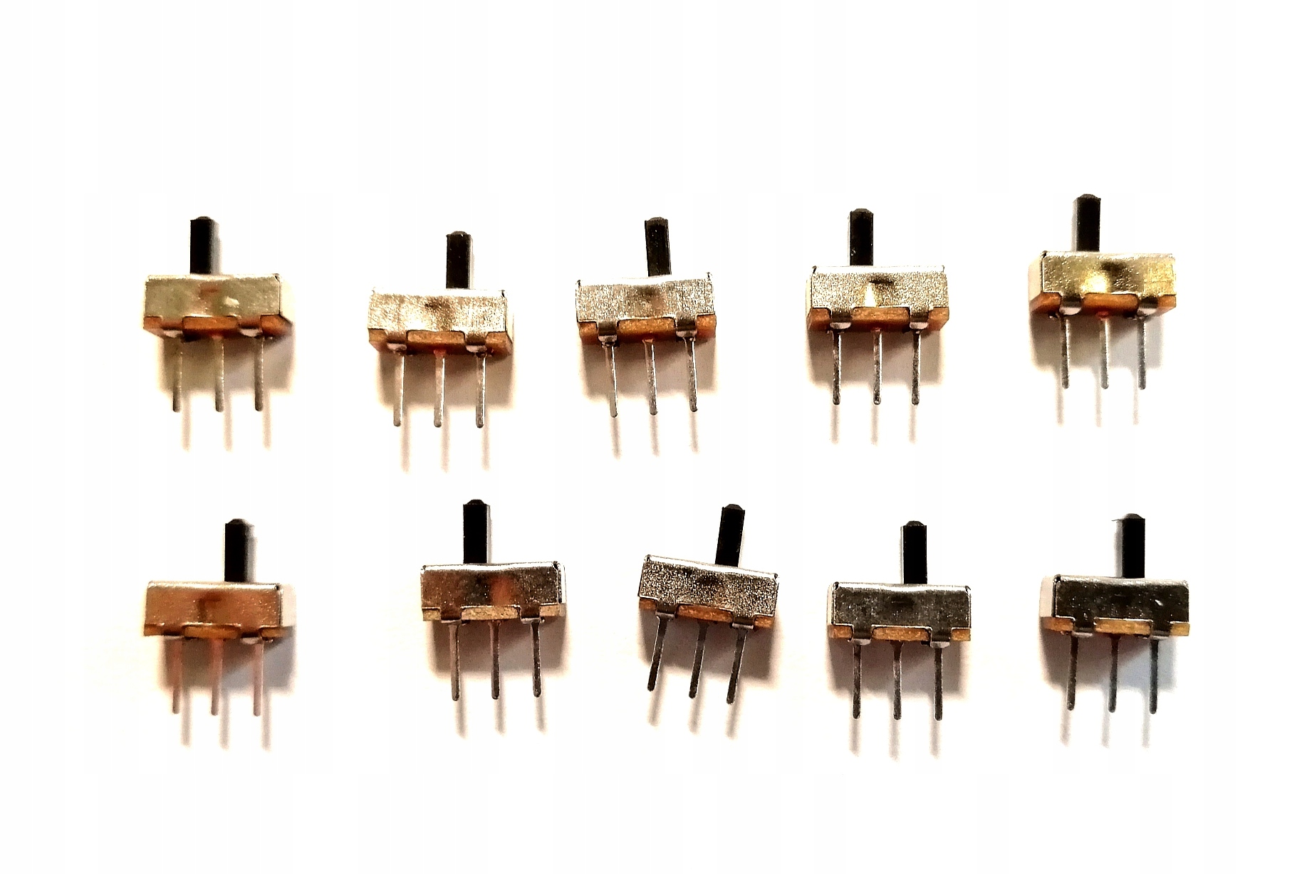 

Przełącznik Switch 9x4mm 2 pozycyjny On/off 10szt