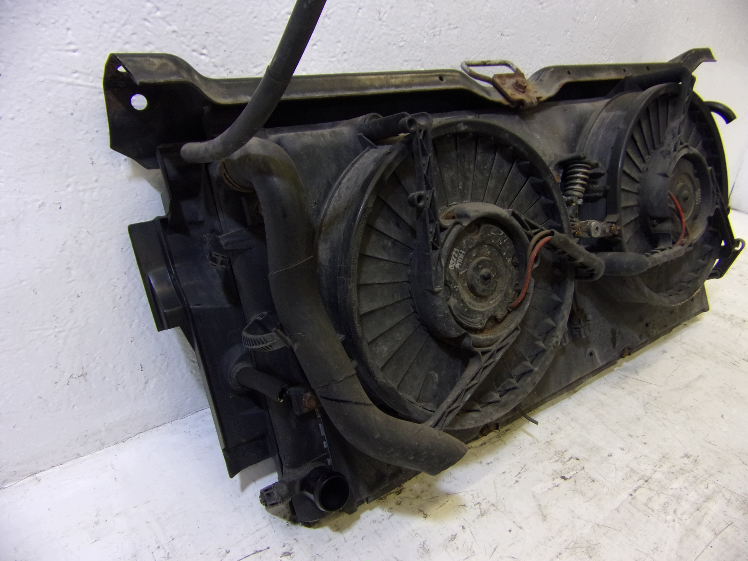 water cooler Z WENTYLATOREM VOLKSWAGEN T4 2.5 B