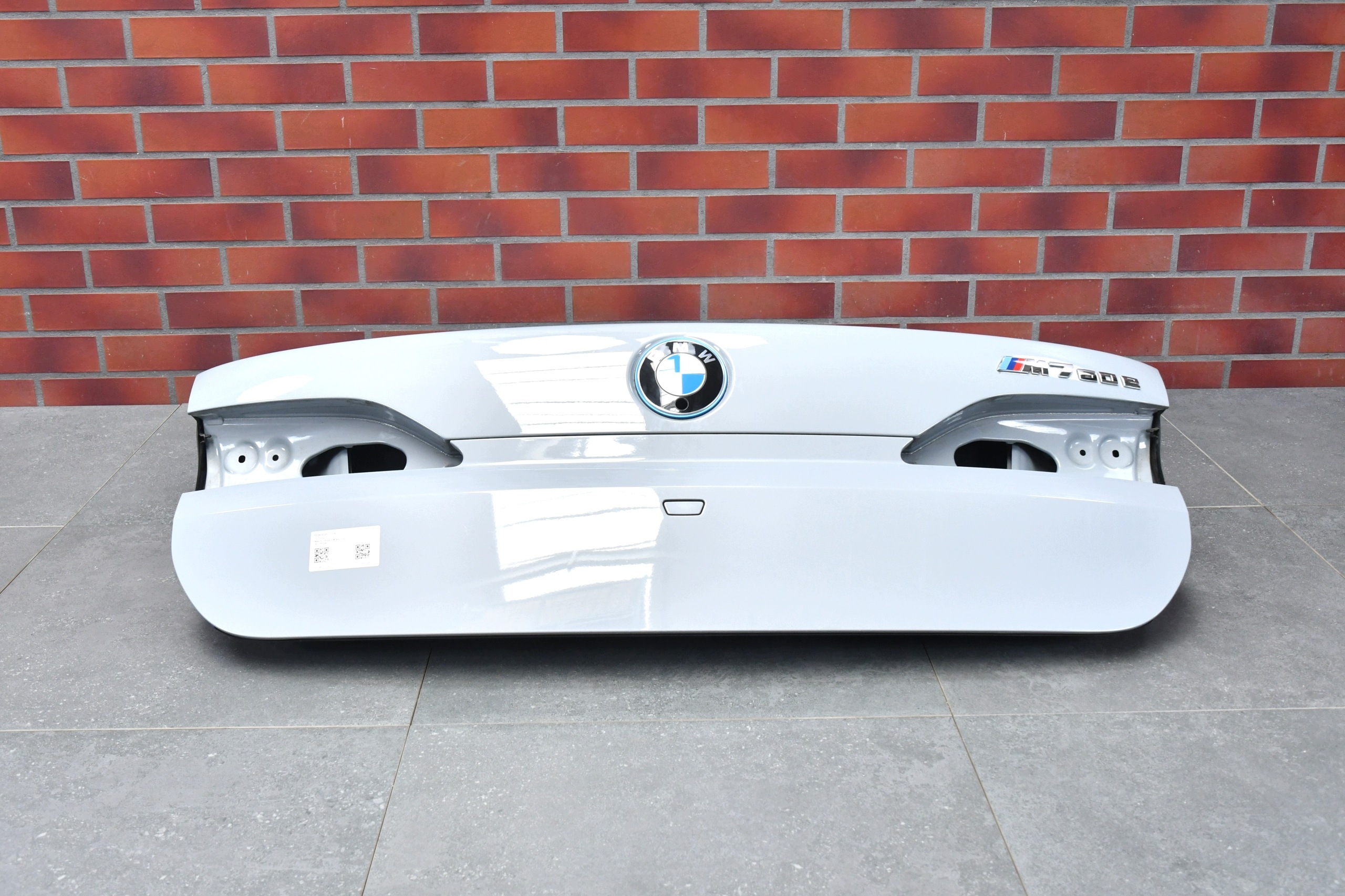 boot door rear BMW 7 G70 m-packet C4P BROOKLYN GRAU