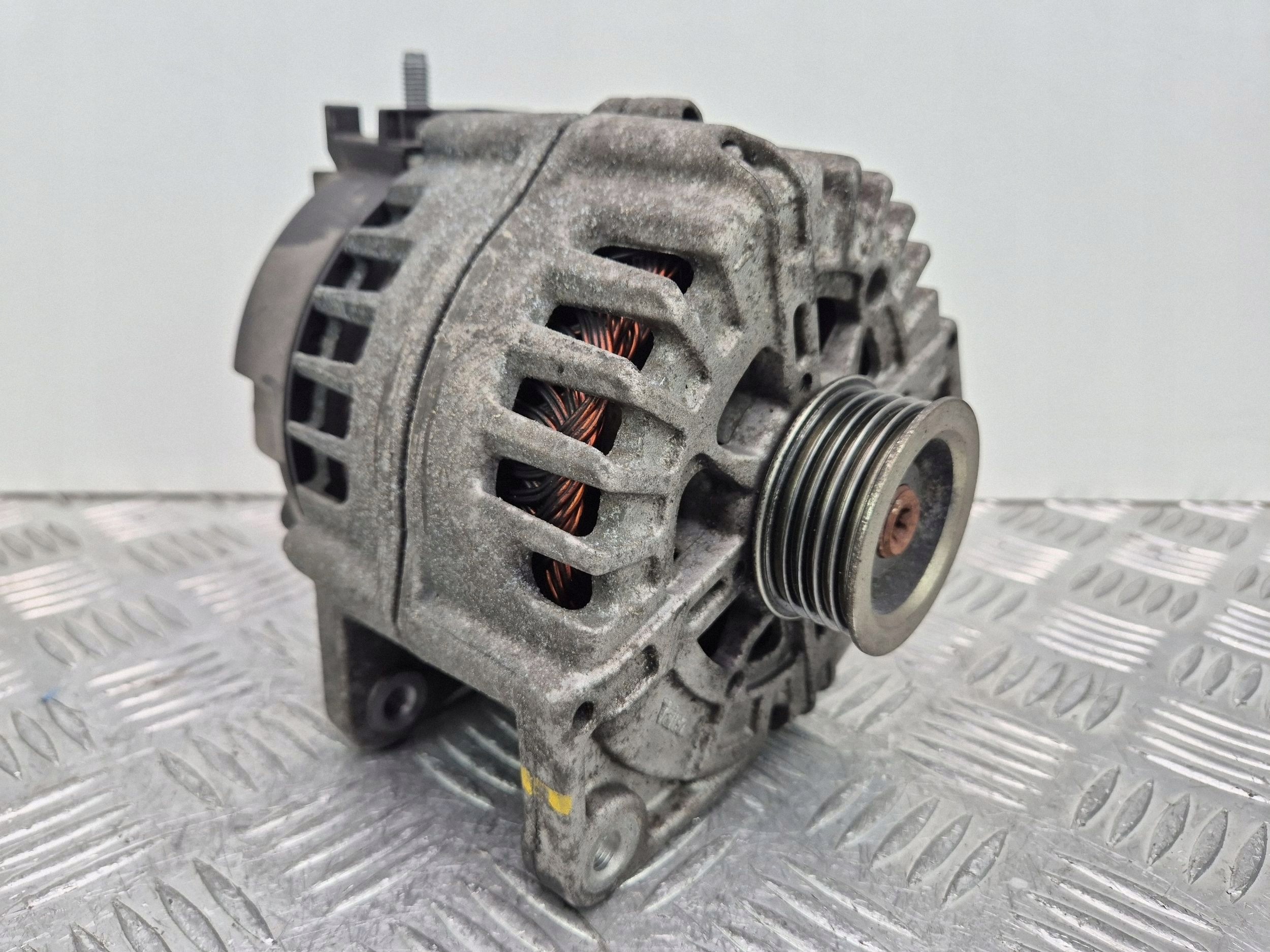Mercedes GLC220d C253 Alternator A0009063003