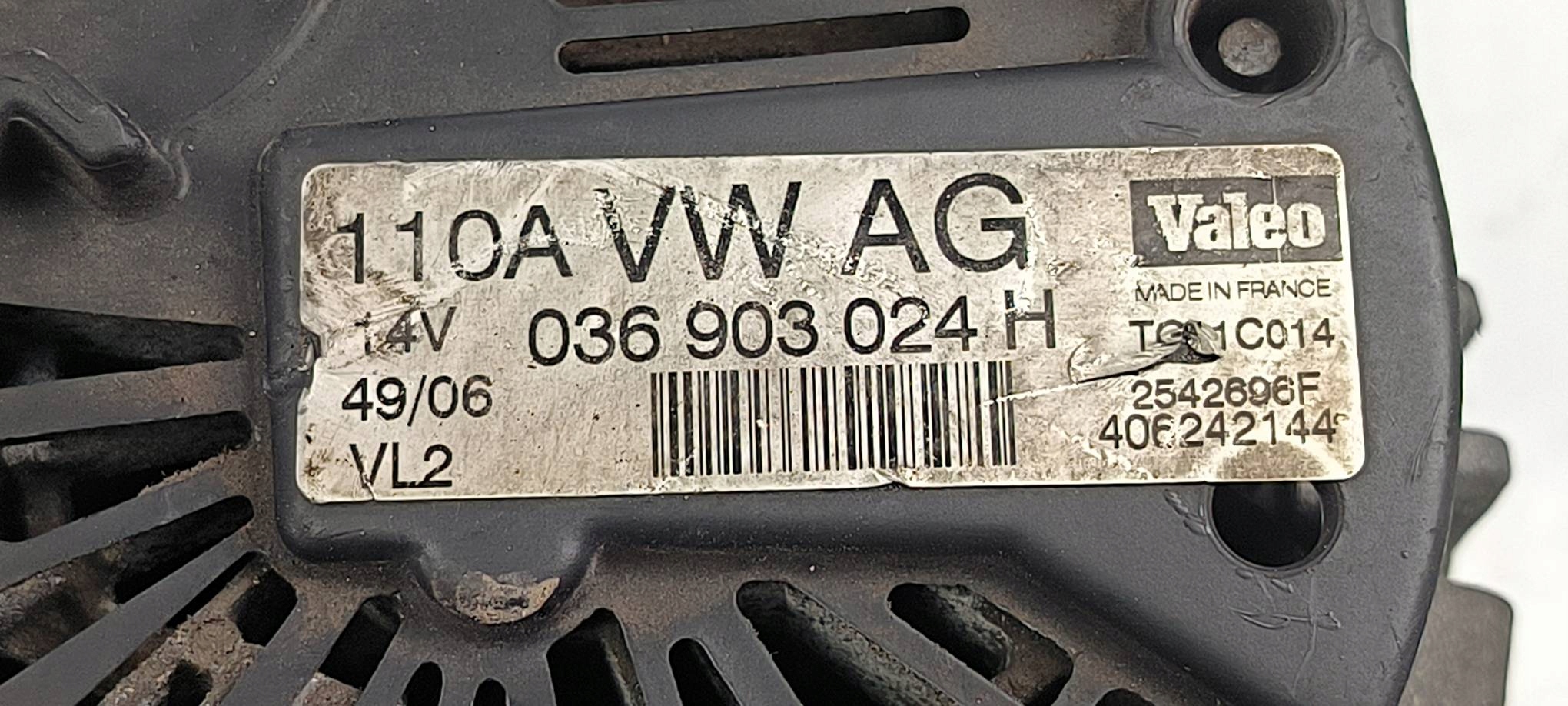 alternator 036903024M VOLKSWAGEN GOLF V