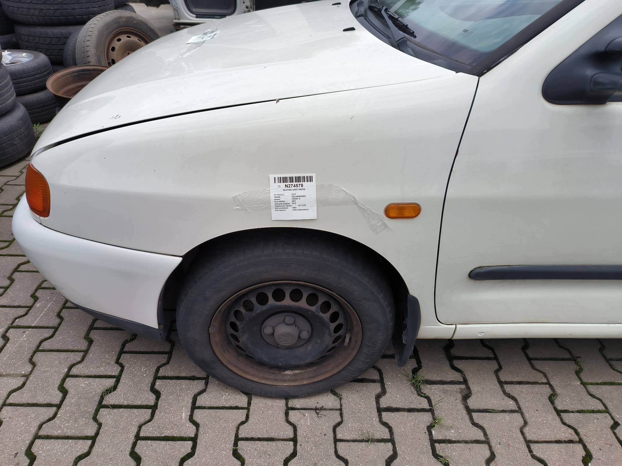 fender left front L90E VOLKSWAGEN CADDY II