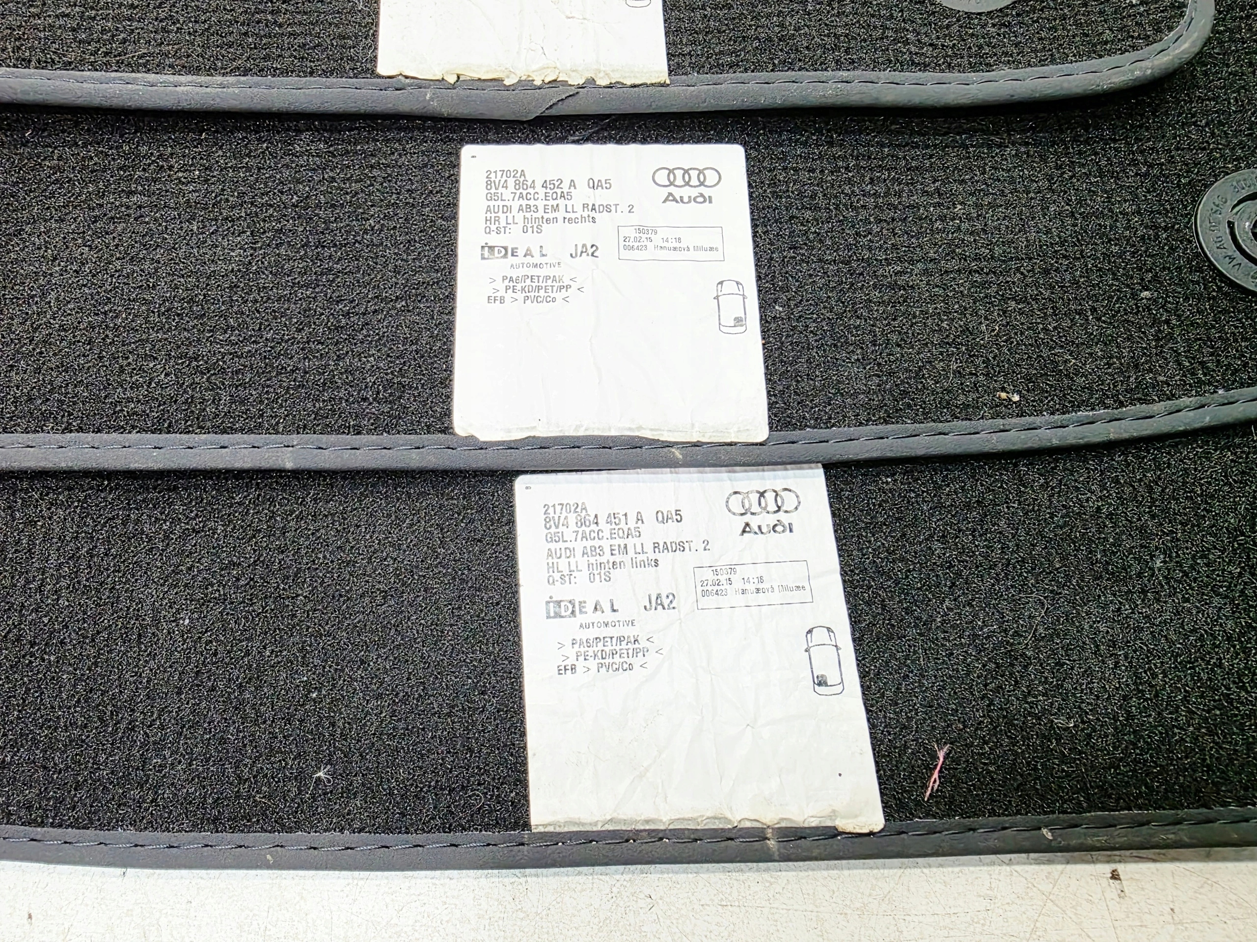 carpet mats MATERIAL WELUR AUDI A3 8V 8V1864435 8V1864436 QA5