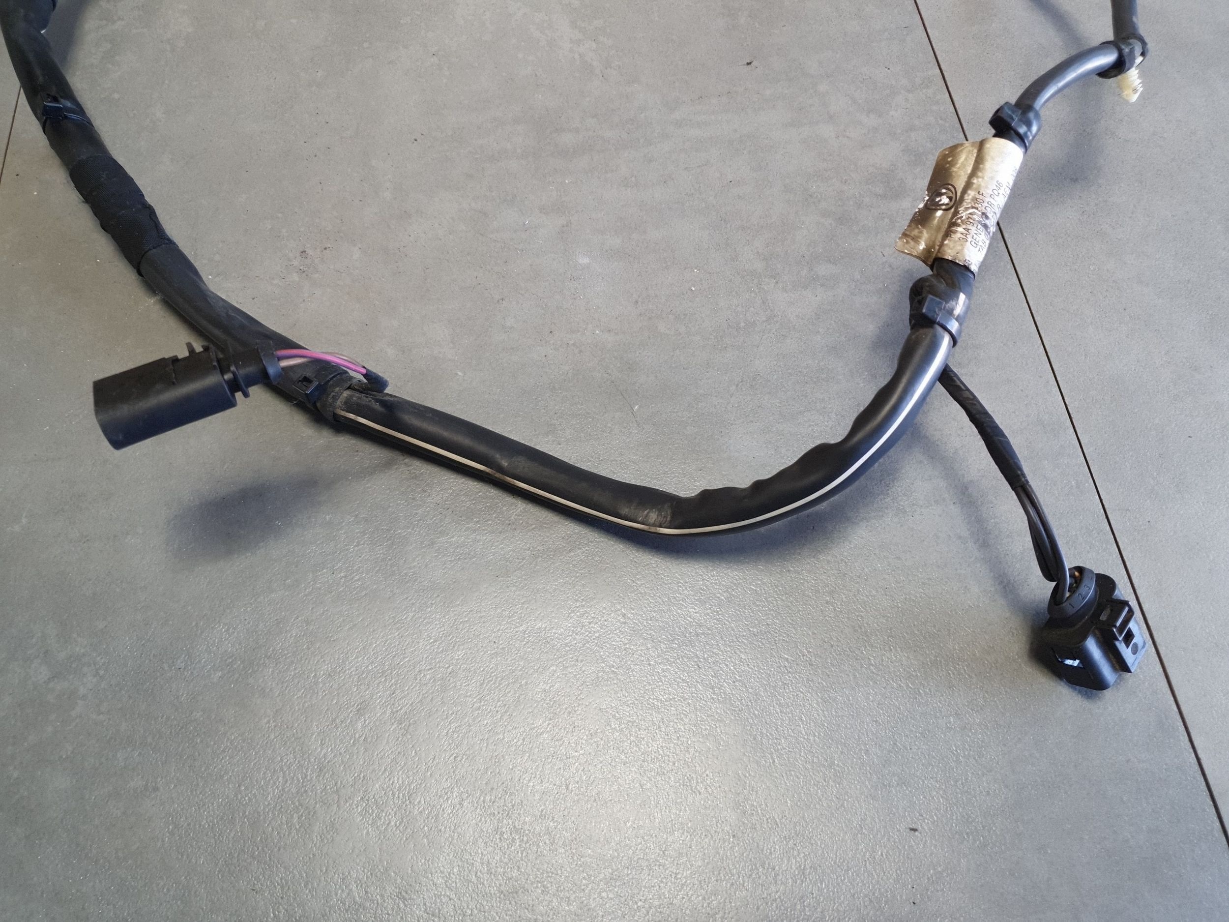 Volkswagen PASSAT CC bundle alternator 3AA971230F