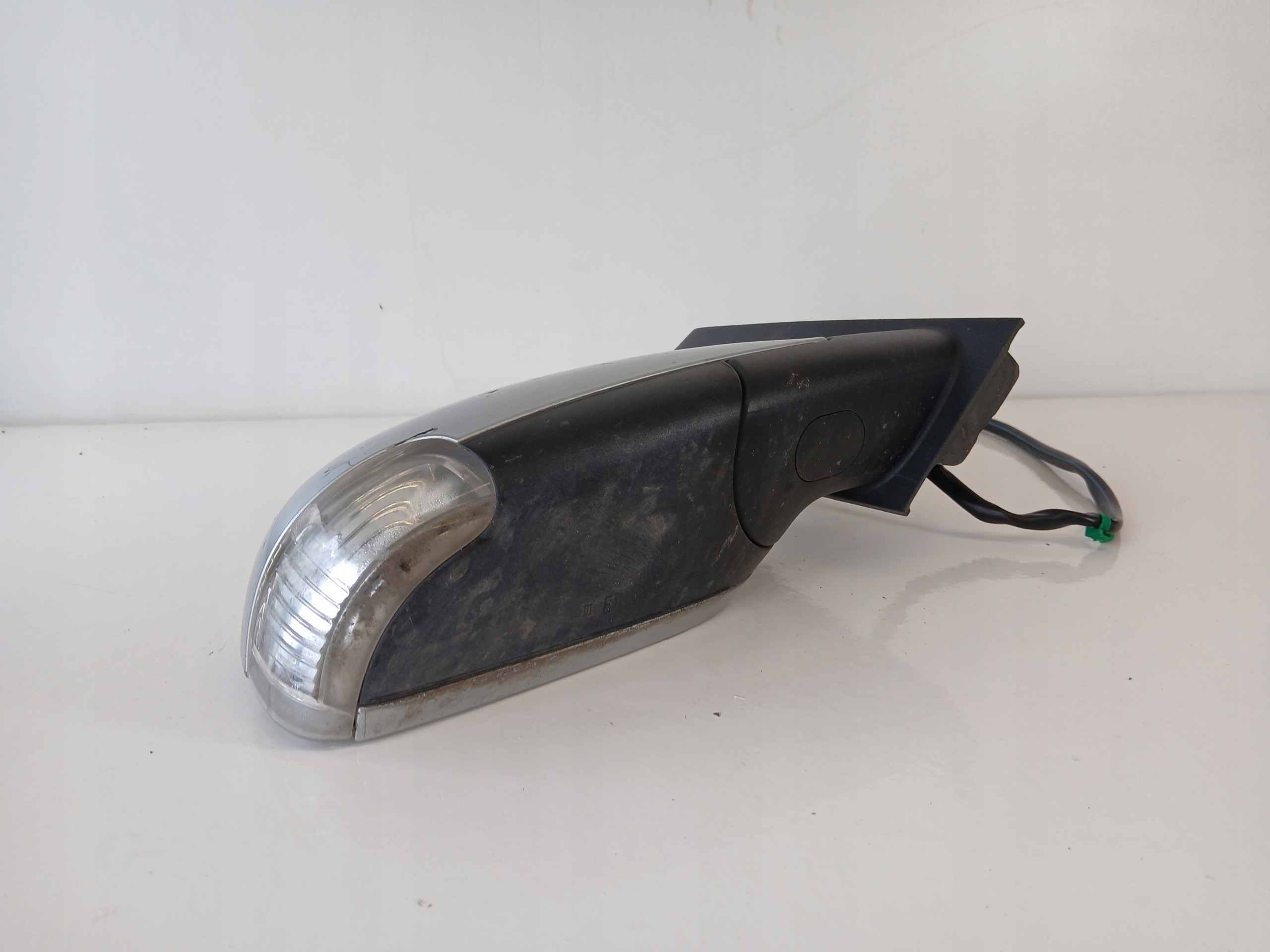VW TOURAN and mirror right 6 PIN LA7W