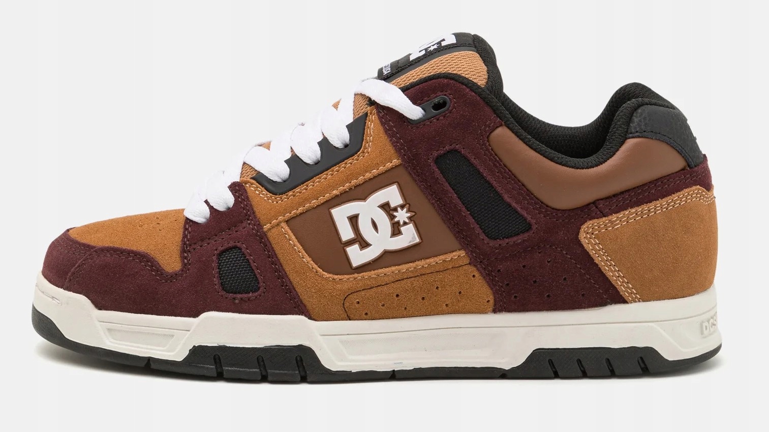 DC Shoes model Stag zajímavé kožené skate boty 41