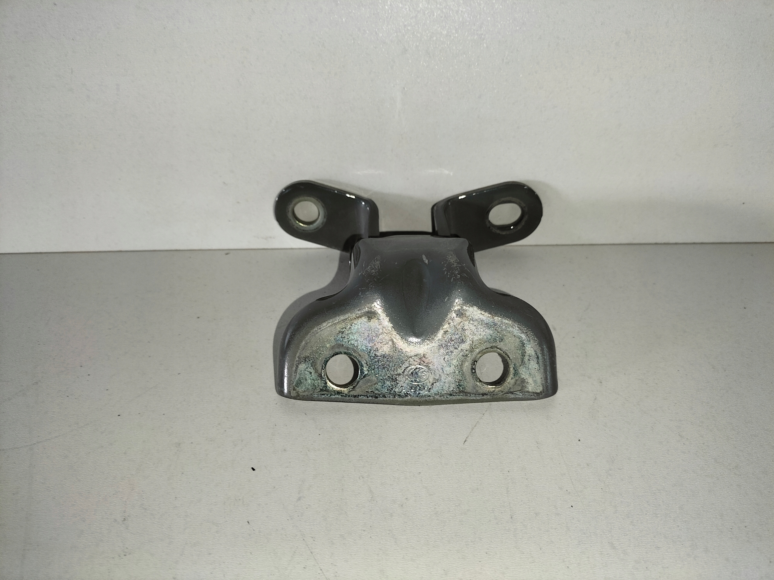 hinge door rear part right HYUNDAI I30 III 17