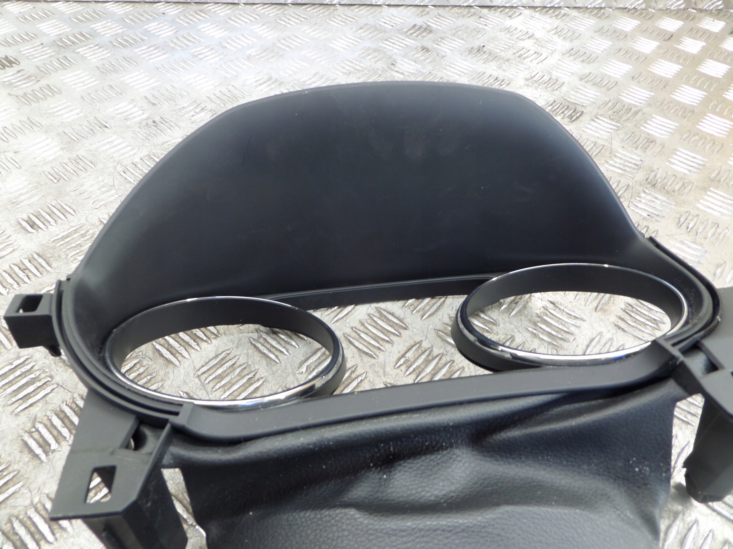 cover cover instrument panel frame qashqai Nissan OE 484704EA0A