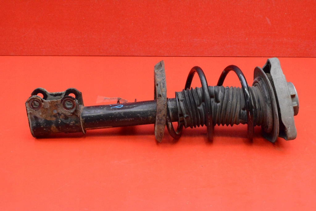shock absorber left front A1173200538 MERCEDES CLA 250 C117 2.0 CGI 211 KM AMG