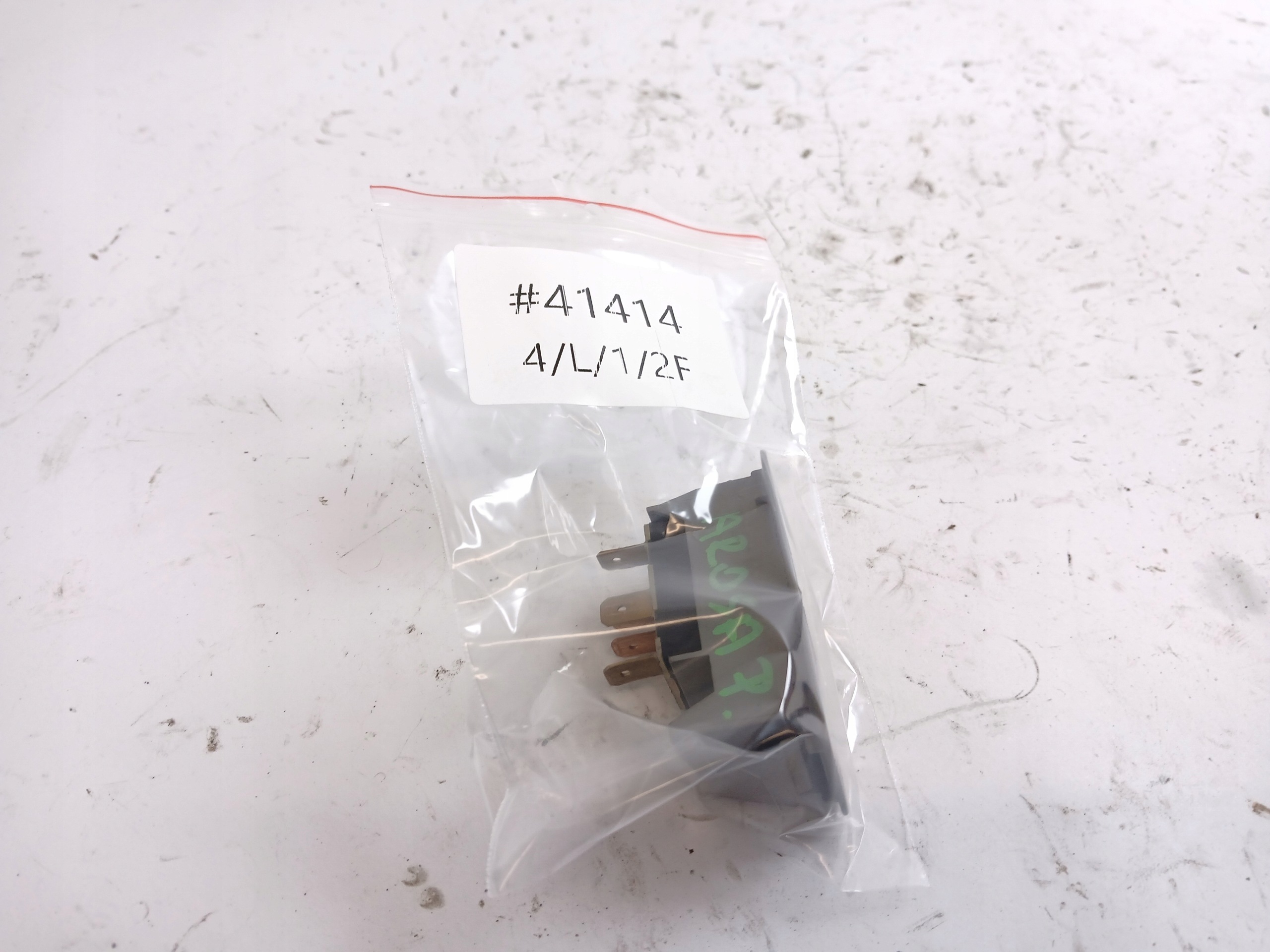SEAT AROSA PANEL of the window right front 6X0959855A