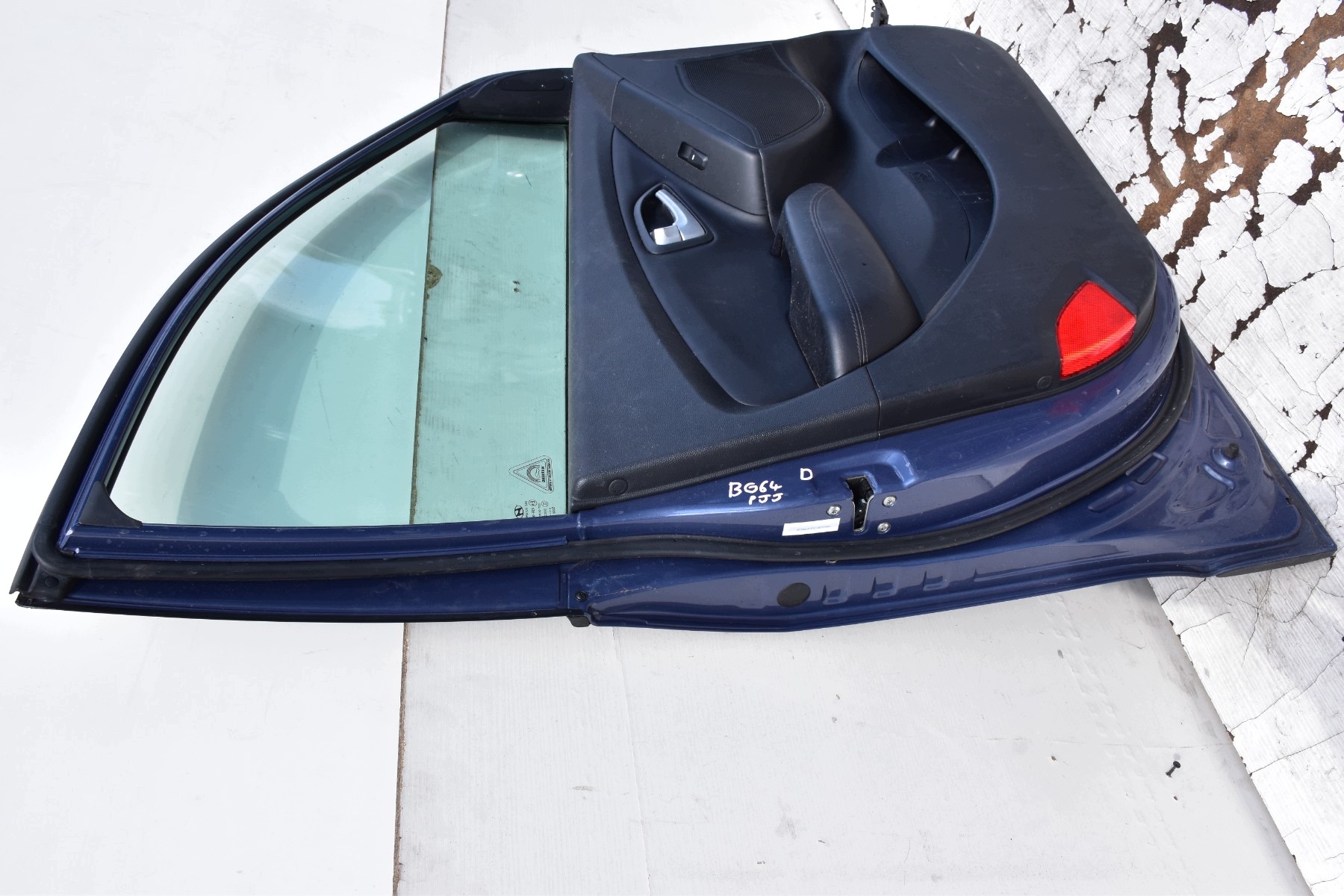 door left front HYUNDAI IX35 2010-2015 kod lakieru: WAE