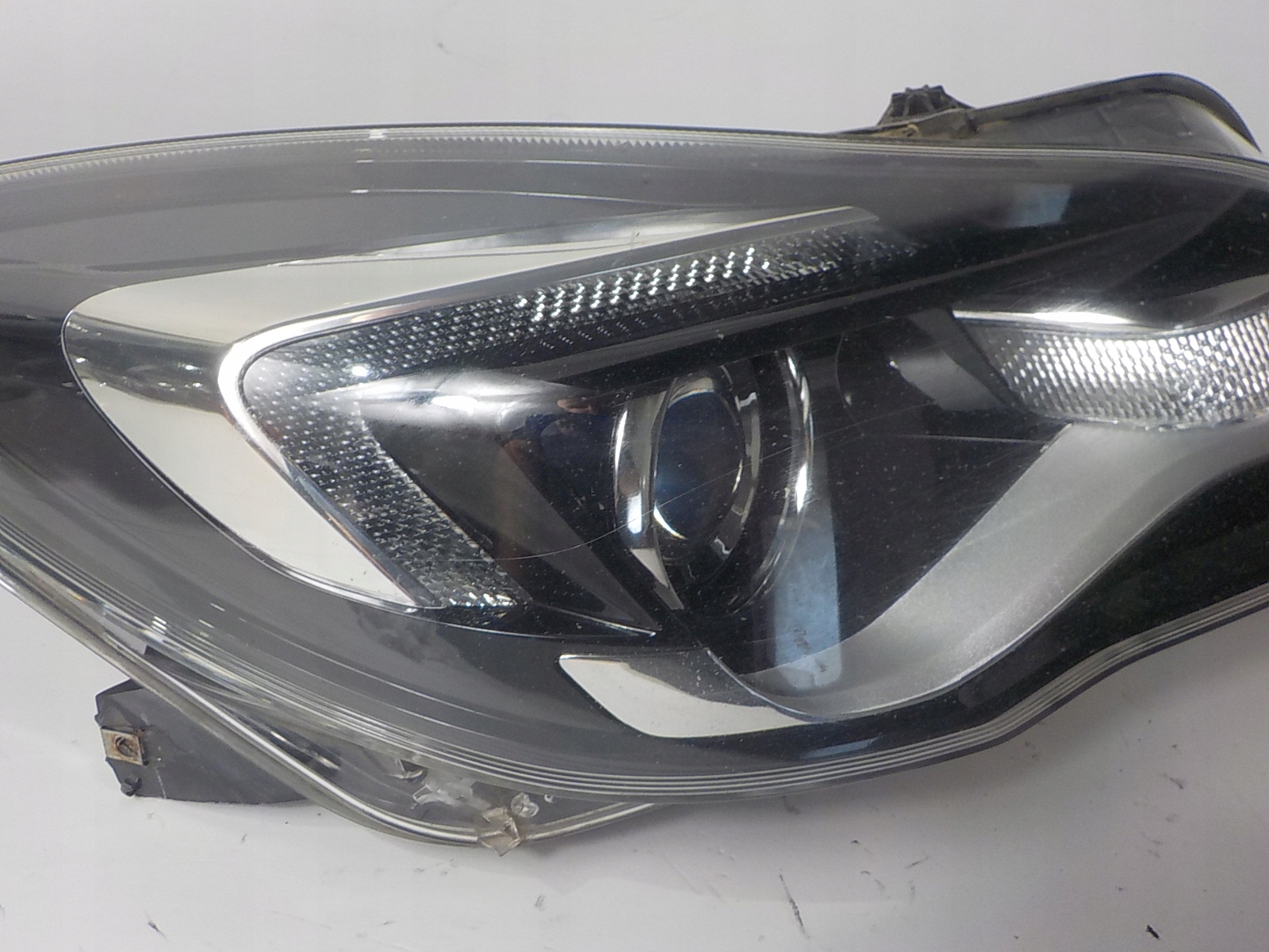 OPEL INSIGNIA A LIFT light right front front UK 1LL011165-14