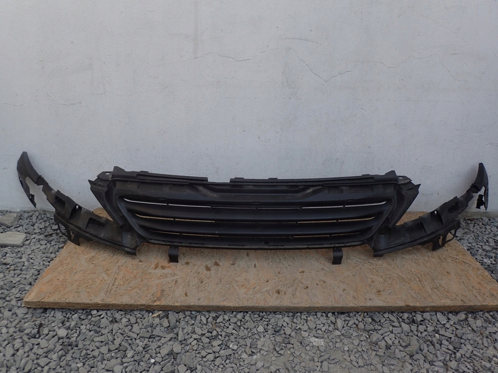 GRILL GRILL PEUGEOT 308 T8 2 II 2013-2016R