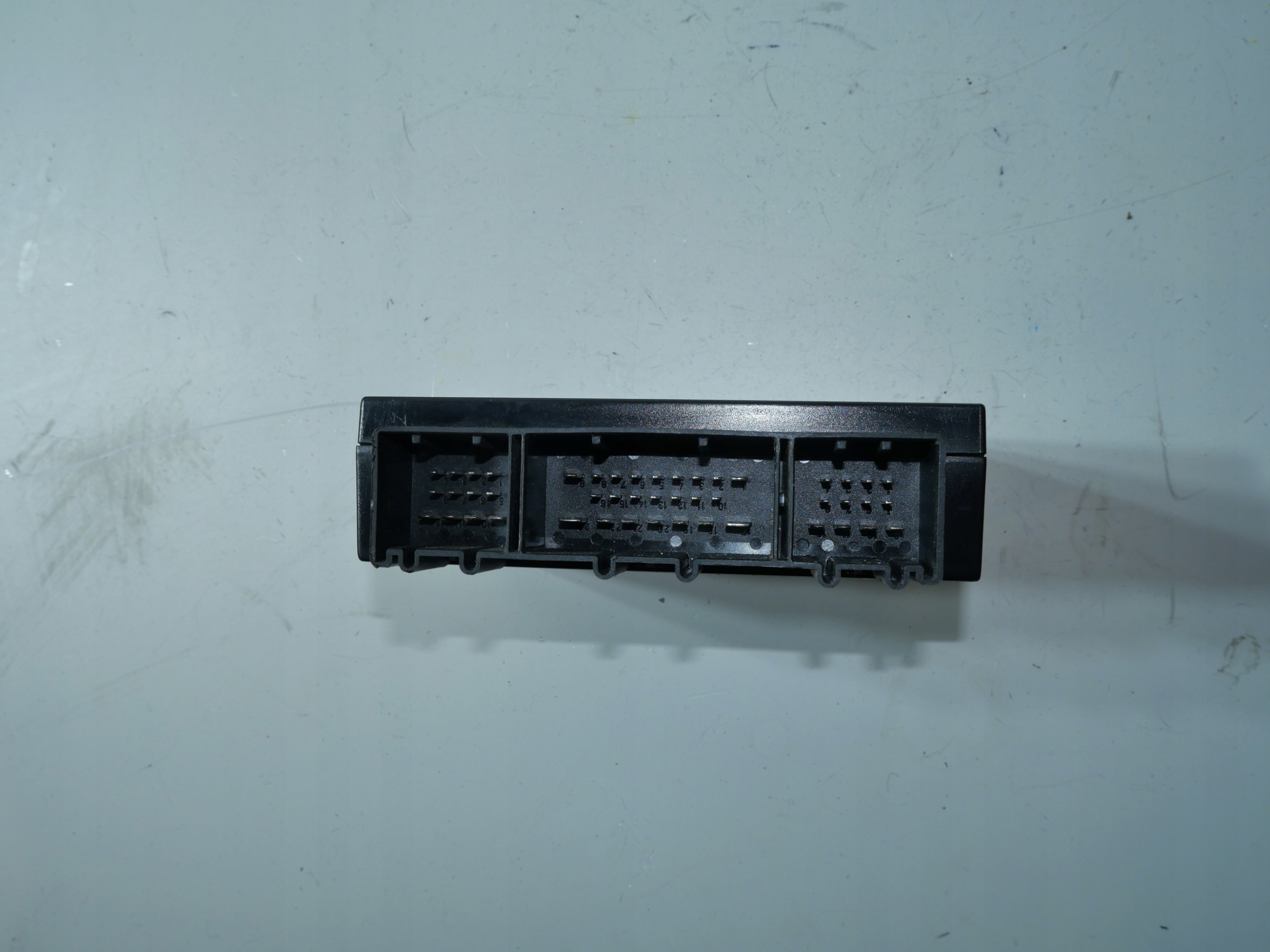 Unité commande confort VW SEAT SKODA 6Q0959433E