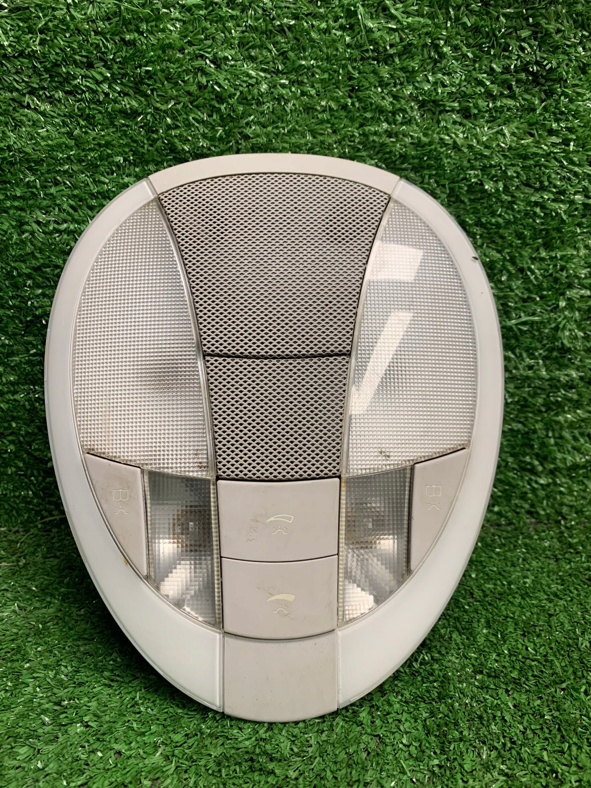 MERCEDES E-KLASA W211 LIFT light PODSUFITOWKI A2118207401