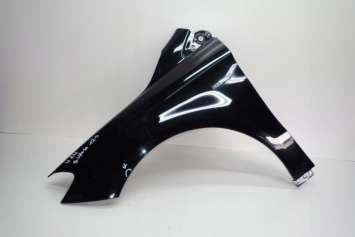 MERCEDES W246 246 B-KLASA 12- fender left front front