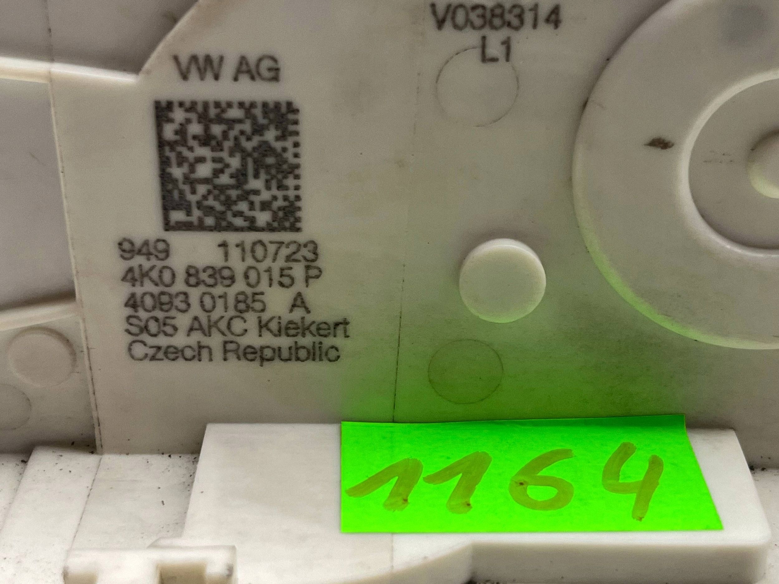 AUDI A6 C8 lock door left rear part 4K0839015P @M