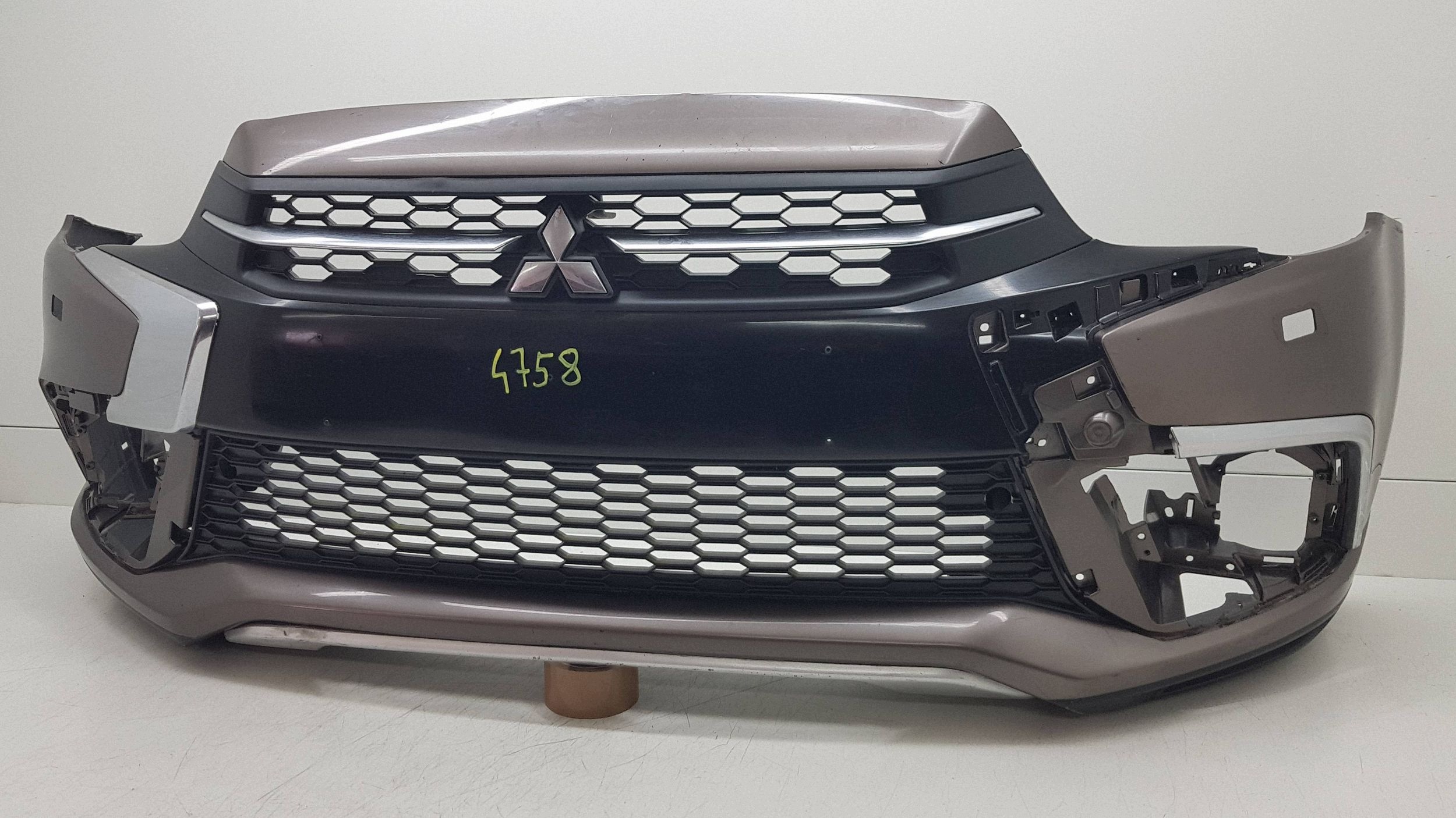 MITSUBISHI ASX LIFT 2016 - bumper front 640J025ZZ