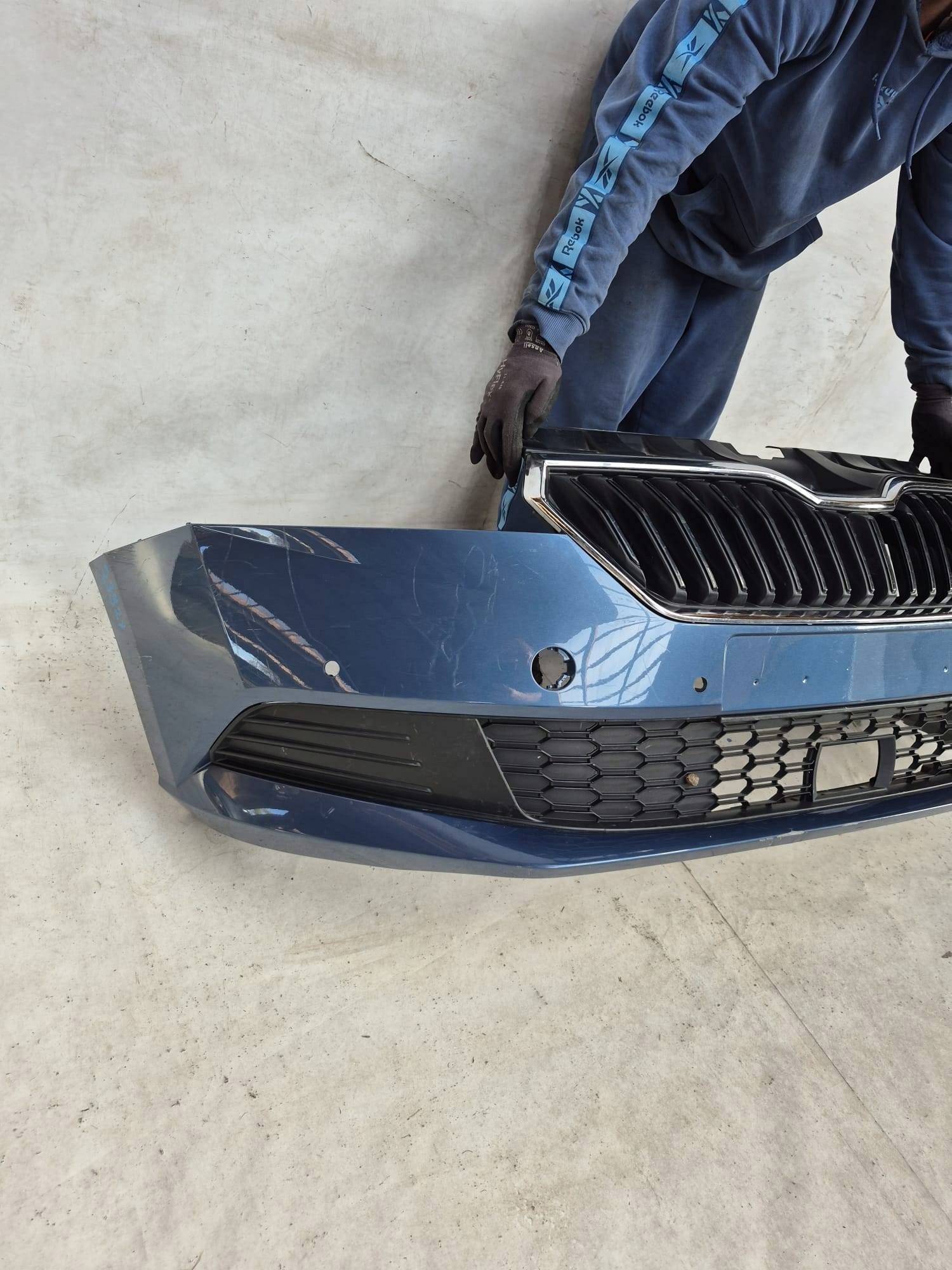 SKODA FABIA III 6V LIFT 18- bumper front front PDC 6V0807221F