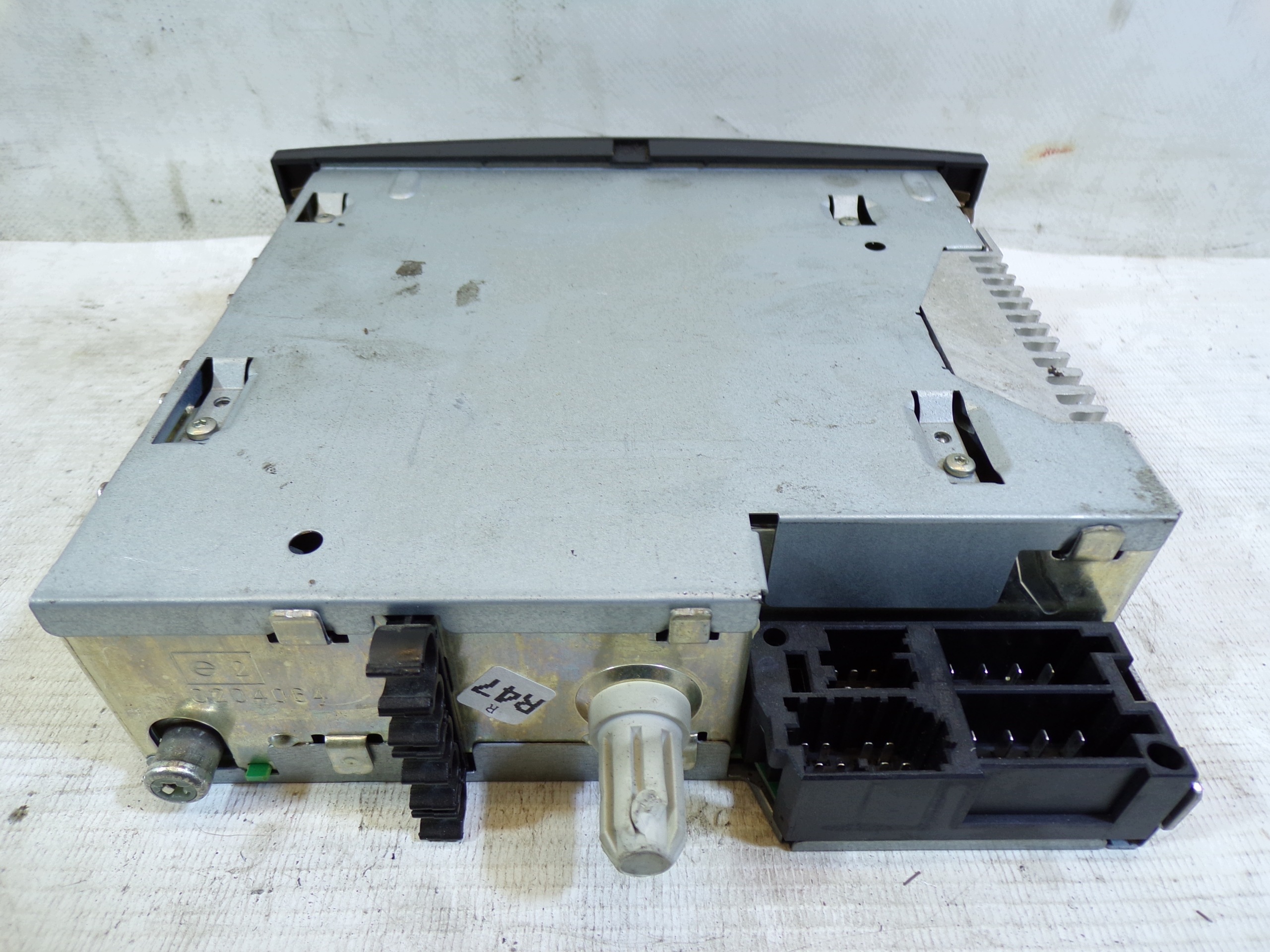 RADIO CD RENAULT 8200633637
