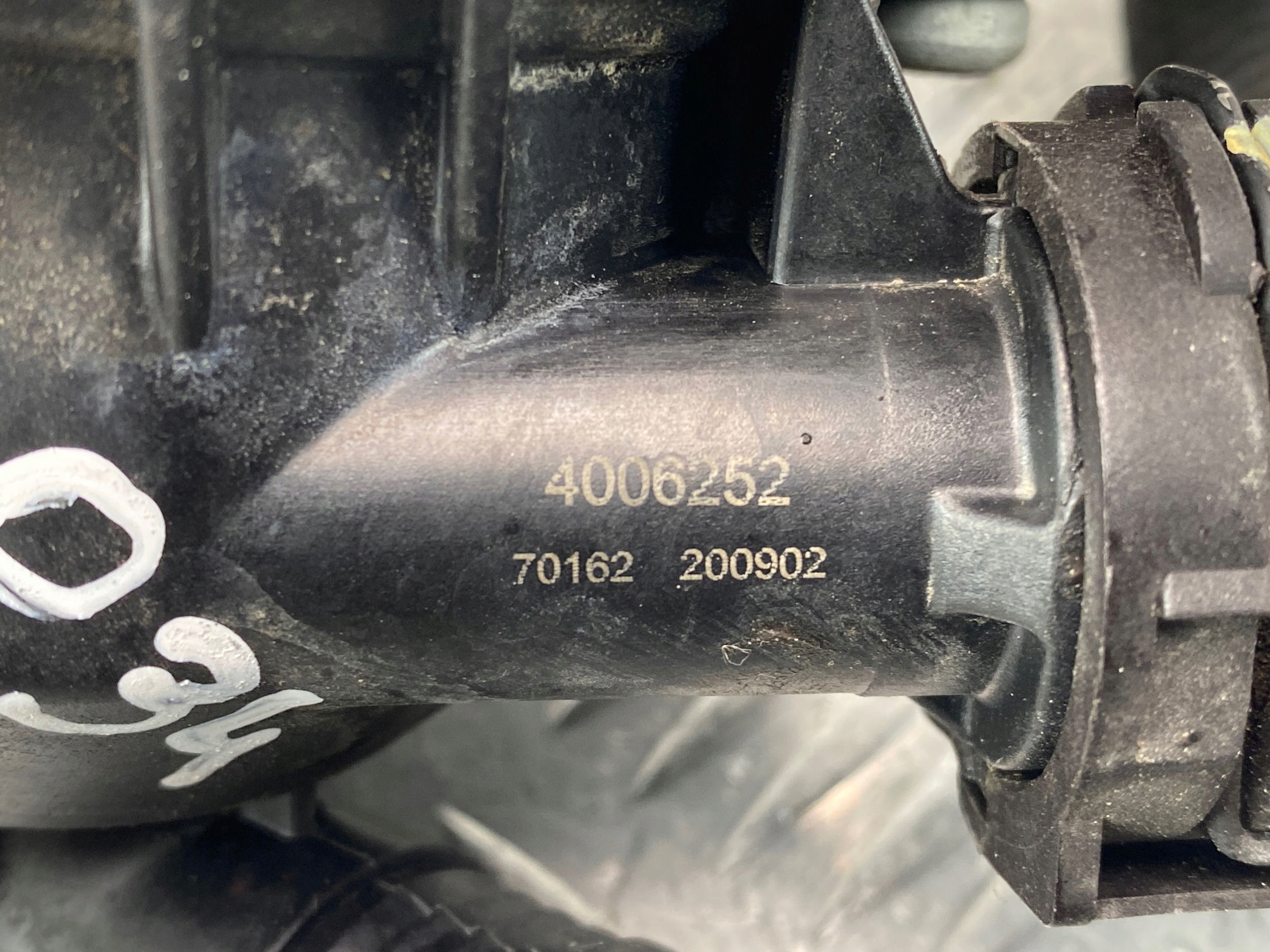 termostato N55 BMW E70/E71 E90/E91/E92 11537601158