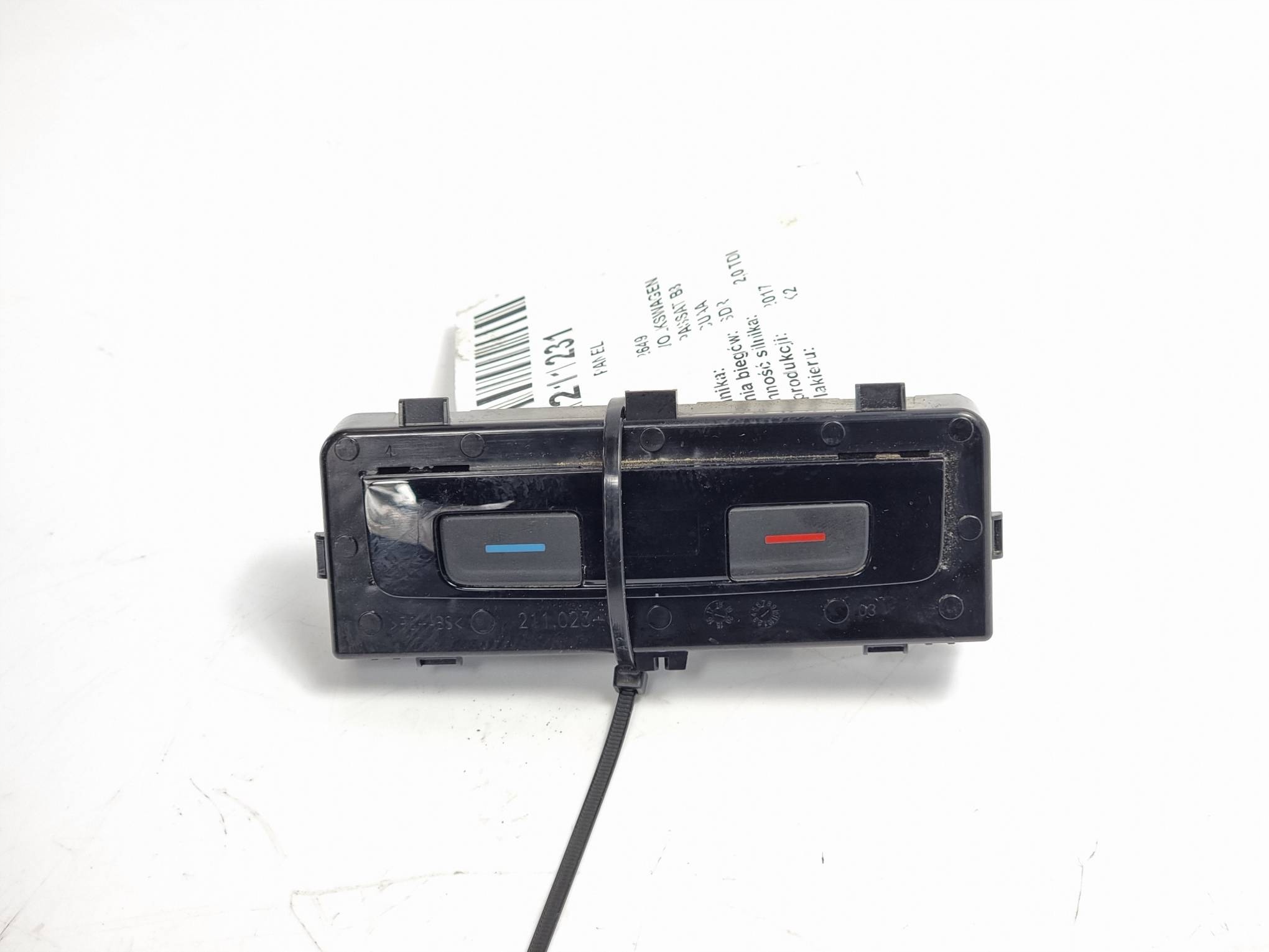 PANEL 3G0907049D AIR CONDITION VOLKSWAGEN PASSAT B8
