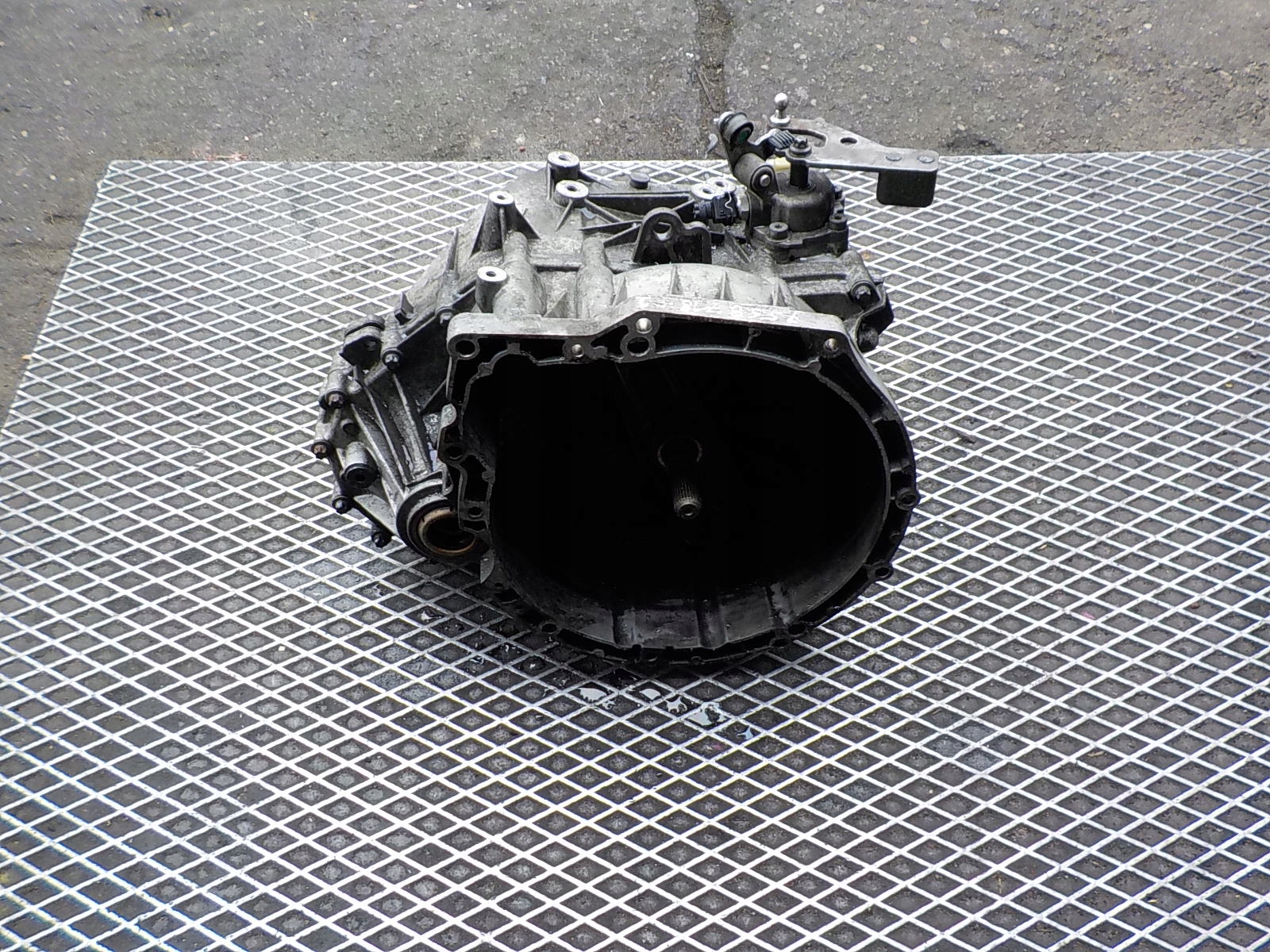 MINI MINI (R56) 1.6 16 V B Getriebe 7568718-02