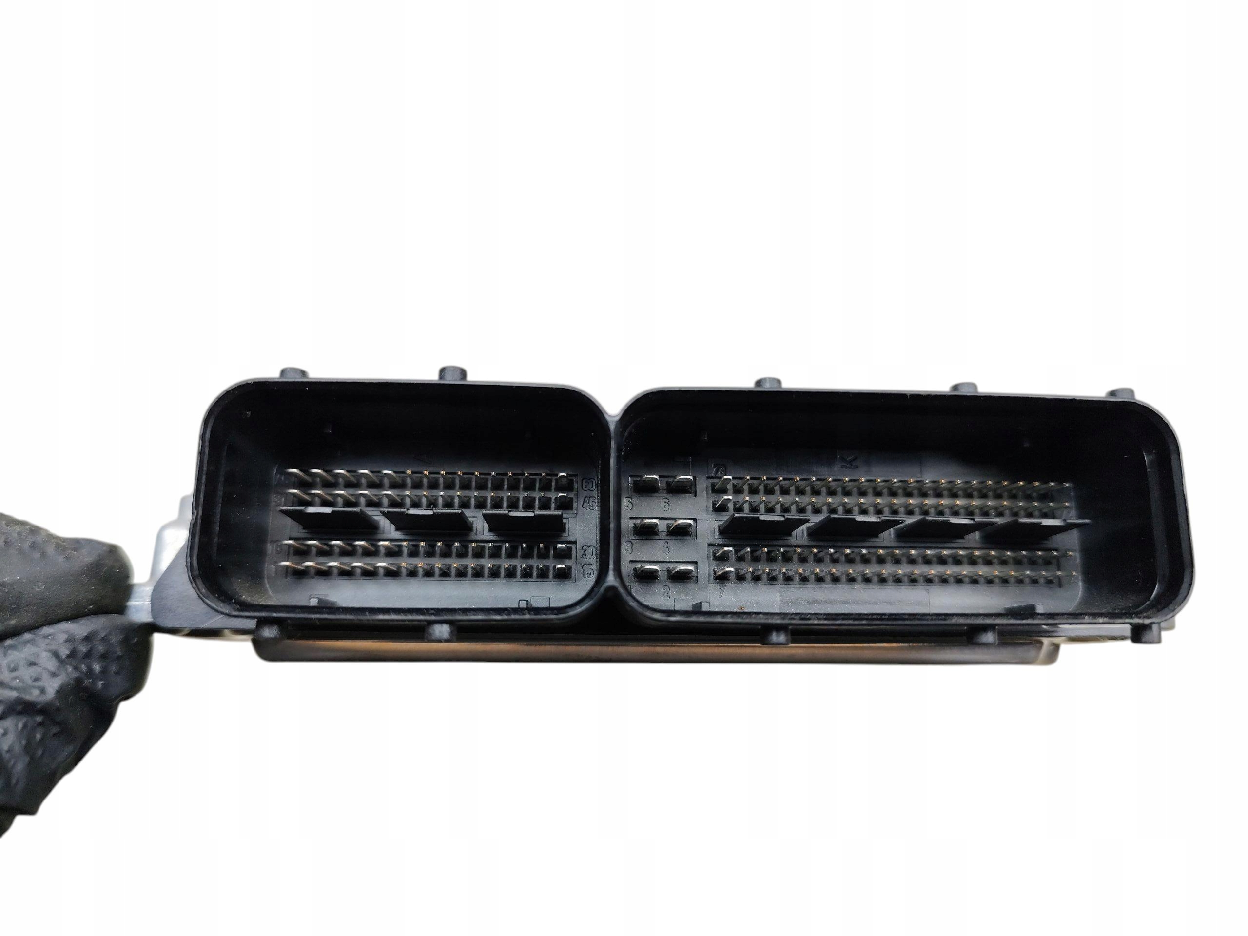 computer control unit of the engine AUDI A6 C6 3.0 TDI 240KM 4F9910402A 0281016451