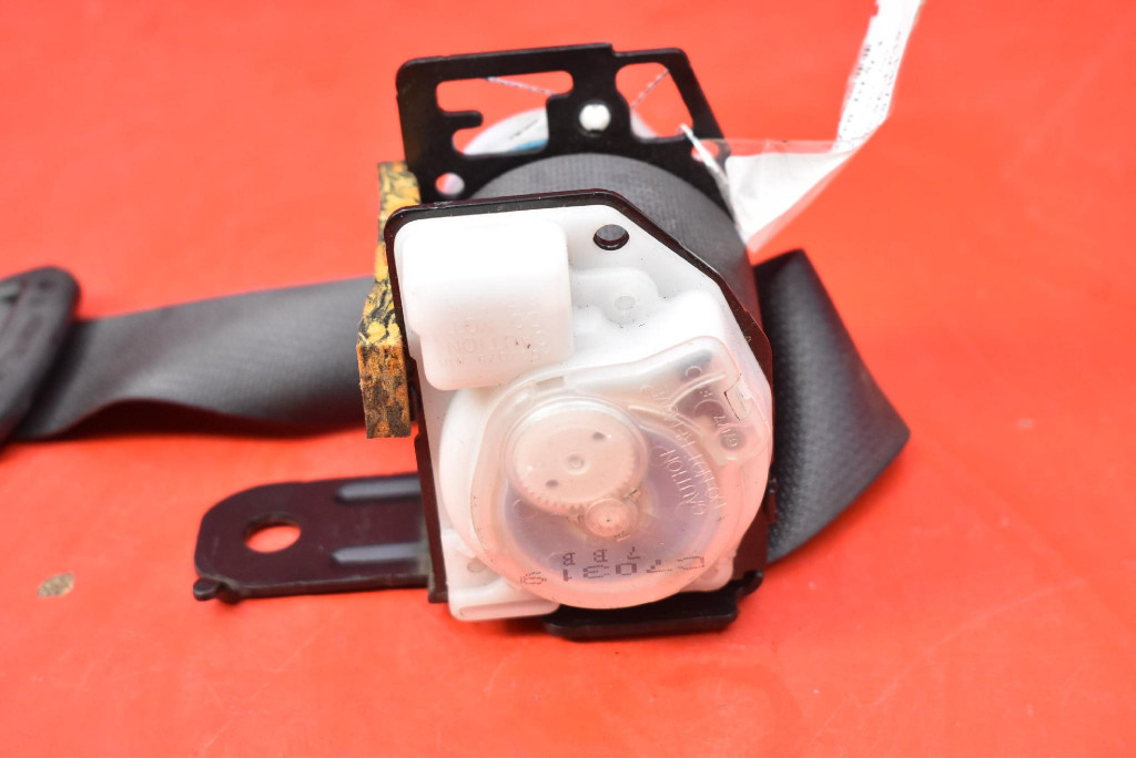 Gurten Sicherheits mitte heck TK-AF0-EF702 LEXUS IS220 XE20 05-10