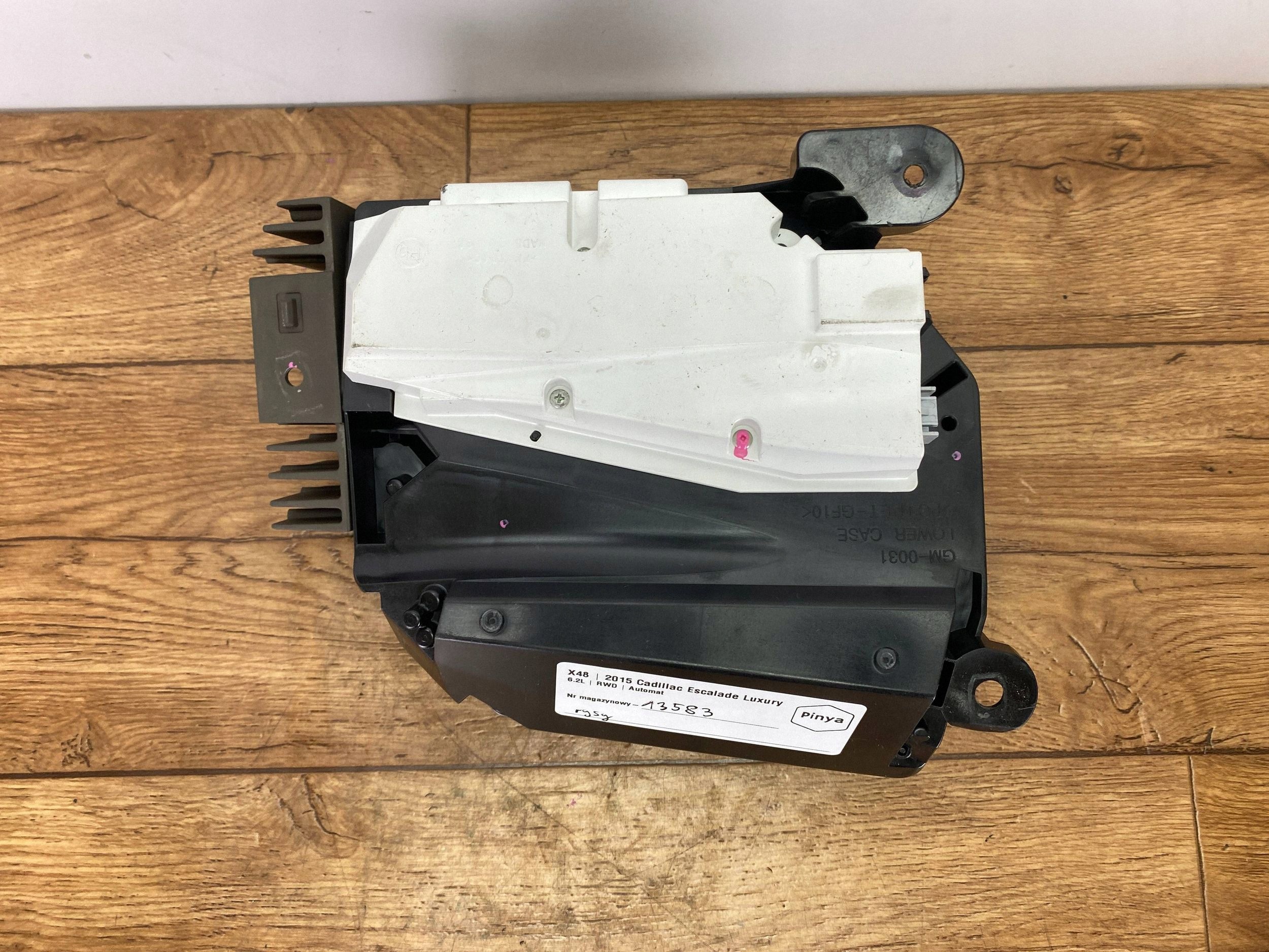 Ekran HUD (Bildschirm,) Head-up Cadillac Escalade IV 2015+