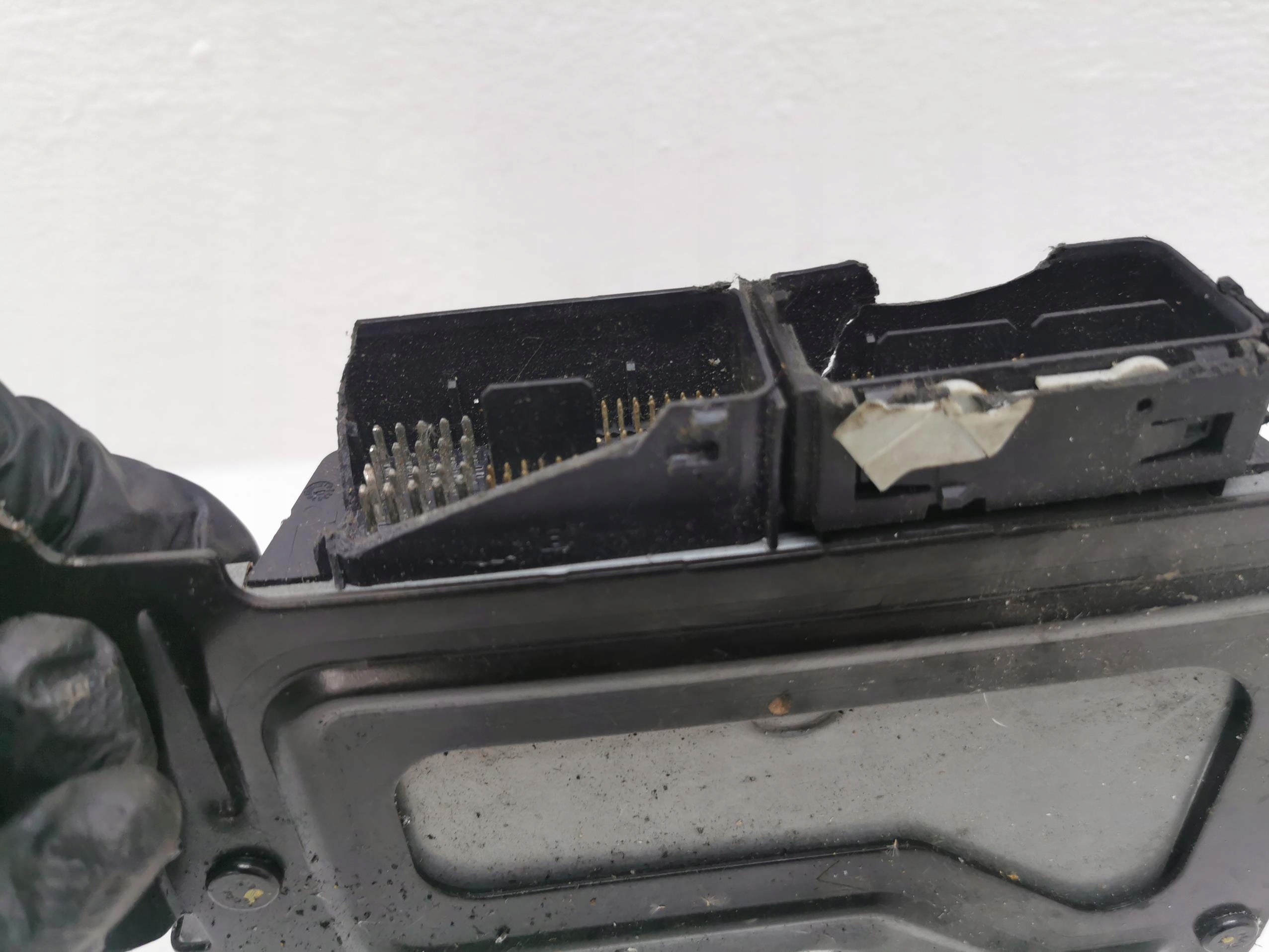 control unit of the engine FORD EDGE II 2.0 TDCI ECOBLUE