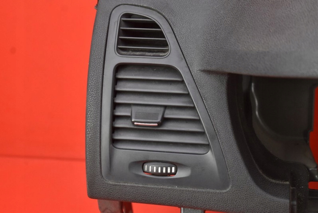 dashboard instrument panel console cockpit airbag EU RENAULT LAGUNA 3 III 07-15